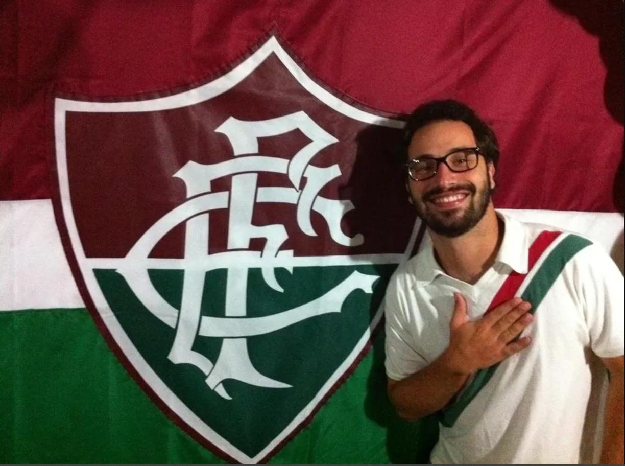 Olha oque o torcedor do Fluminenses fez 😱 #fluminense #torcedo #liber