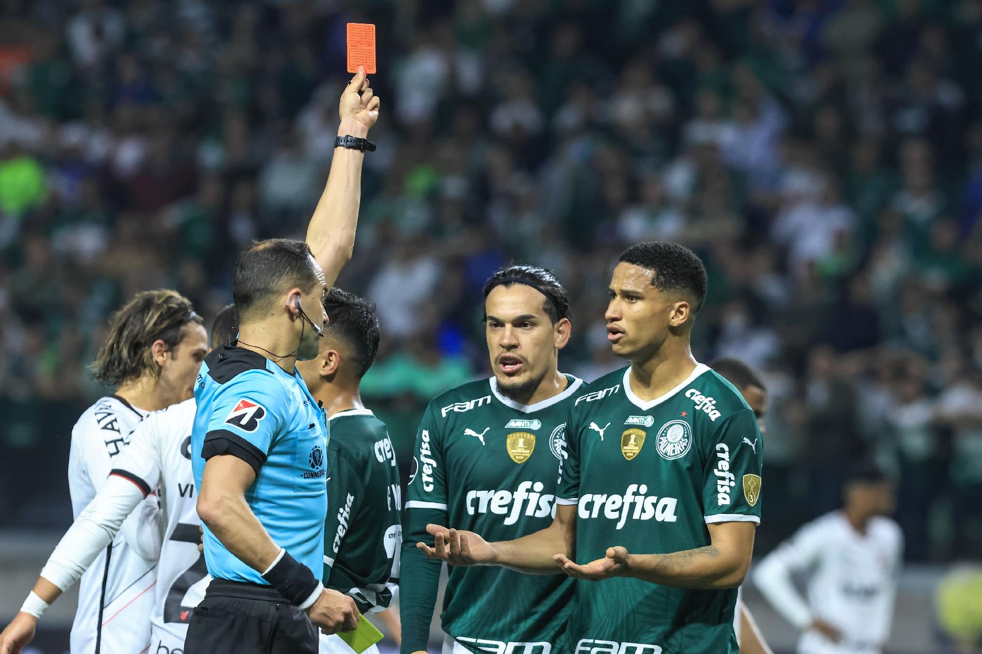 Foi humilhado no primeiro jogo, agora espera salvar o Palmeiras na  Libertadores