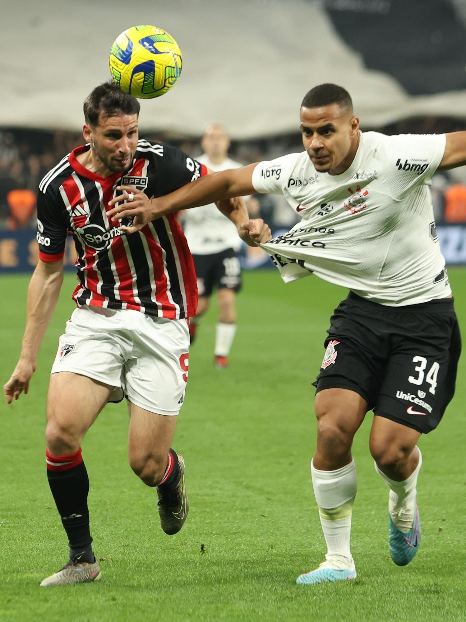 Clássico São Paulo x Corinthians, Série B e mais: veja os jogos e  transmissões de hoje (18), Torcedores