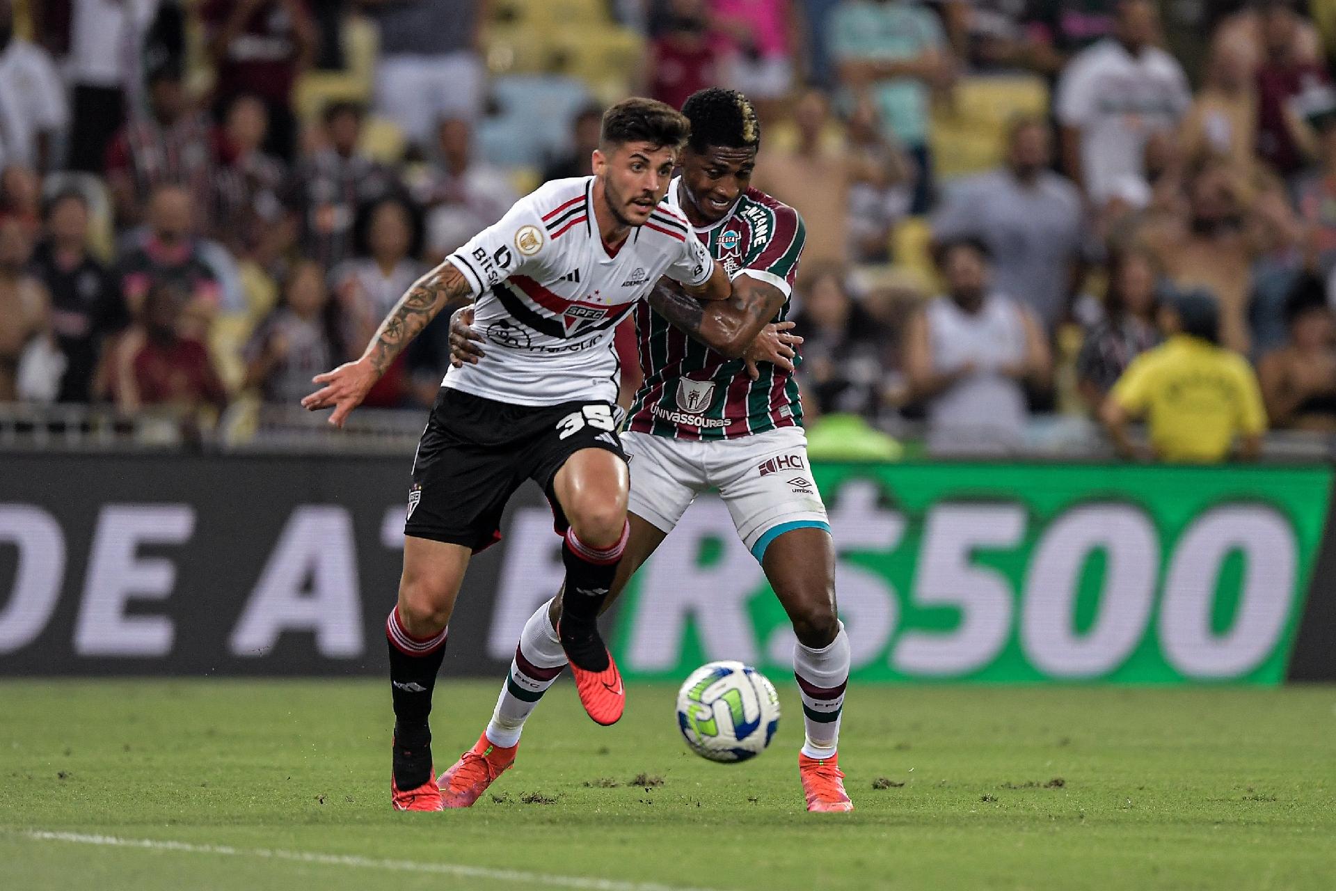 Possível venda de Beraldo pode ajudar o São Paulo a amenizar déficit e  reequilibrar o caixa - Gazeta Esportiva