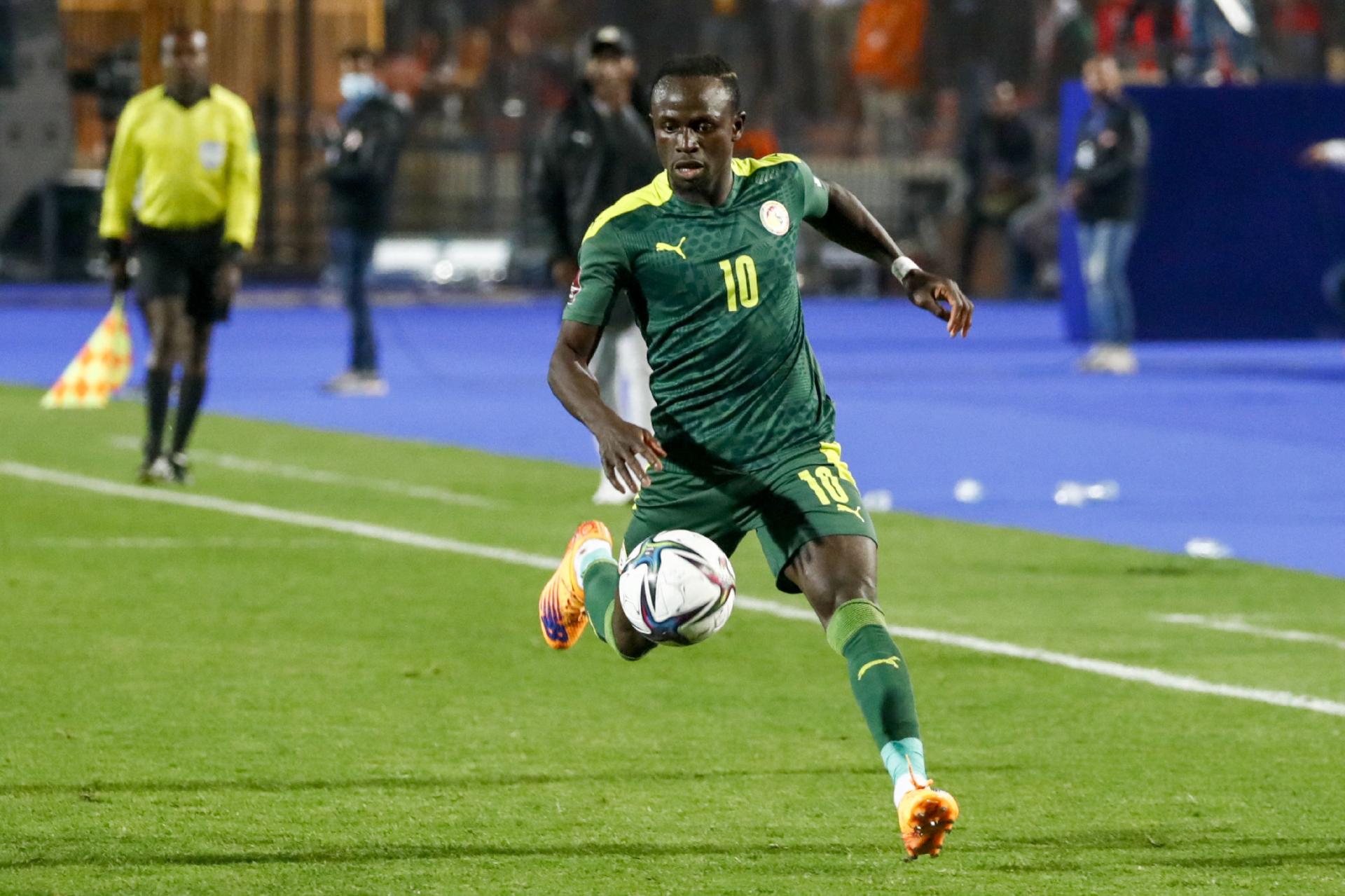 Com Mané, Senegal divulga lista de jogadores convocados para a Copa do  Mundo do Catar