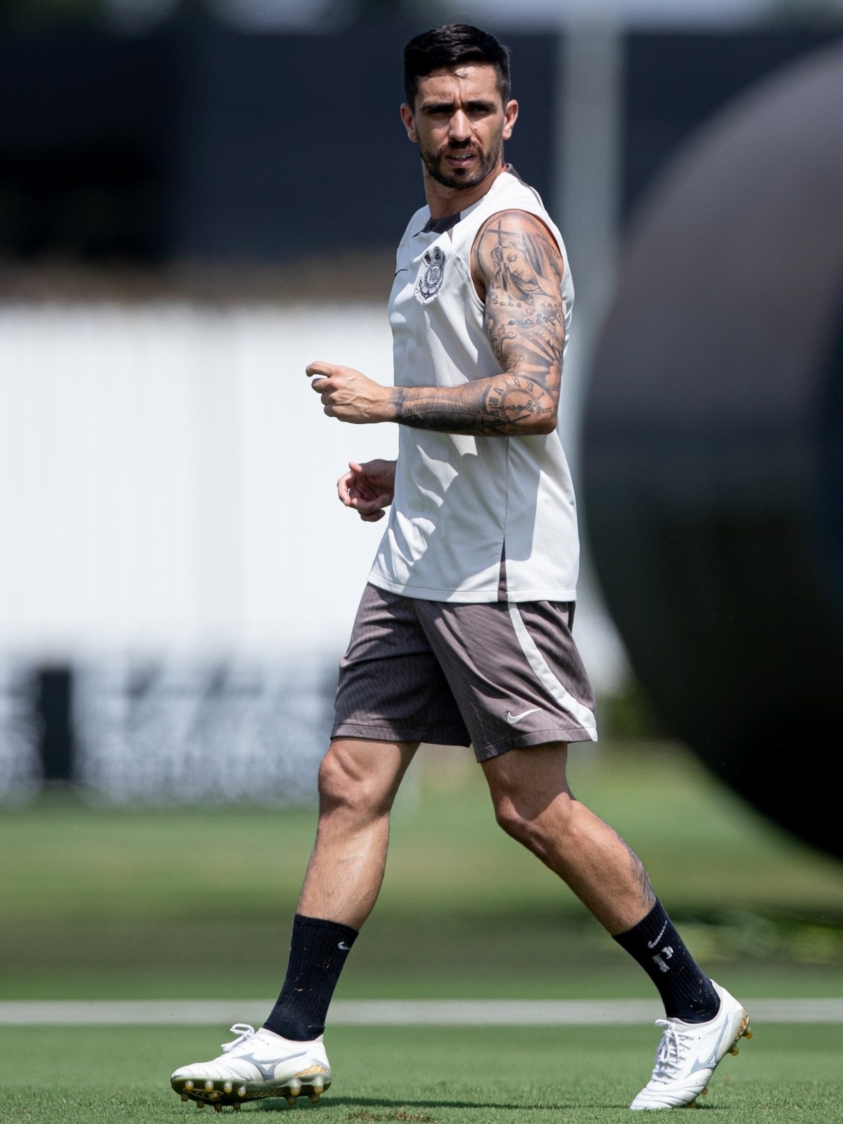 Corinthians Sa da de Rojas deixa camisa 10 sem dono veja as op es