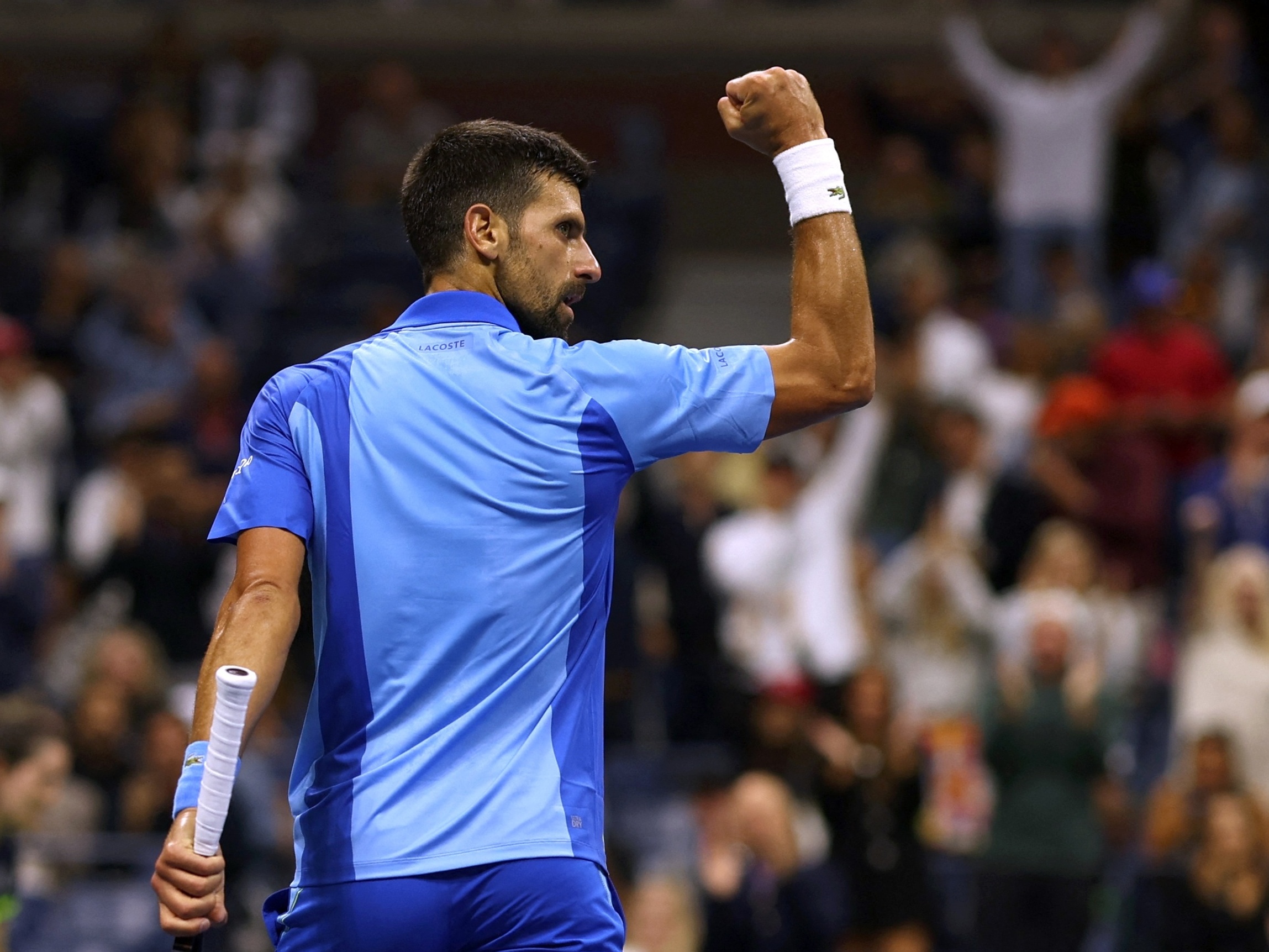 Bastou uma vitória de Djokovic no primeiro jogo do US Open para garantir  uma mudança de trono no ténis