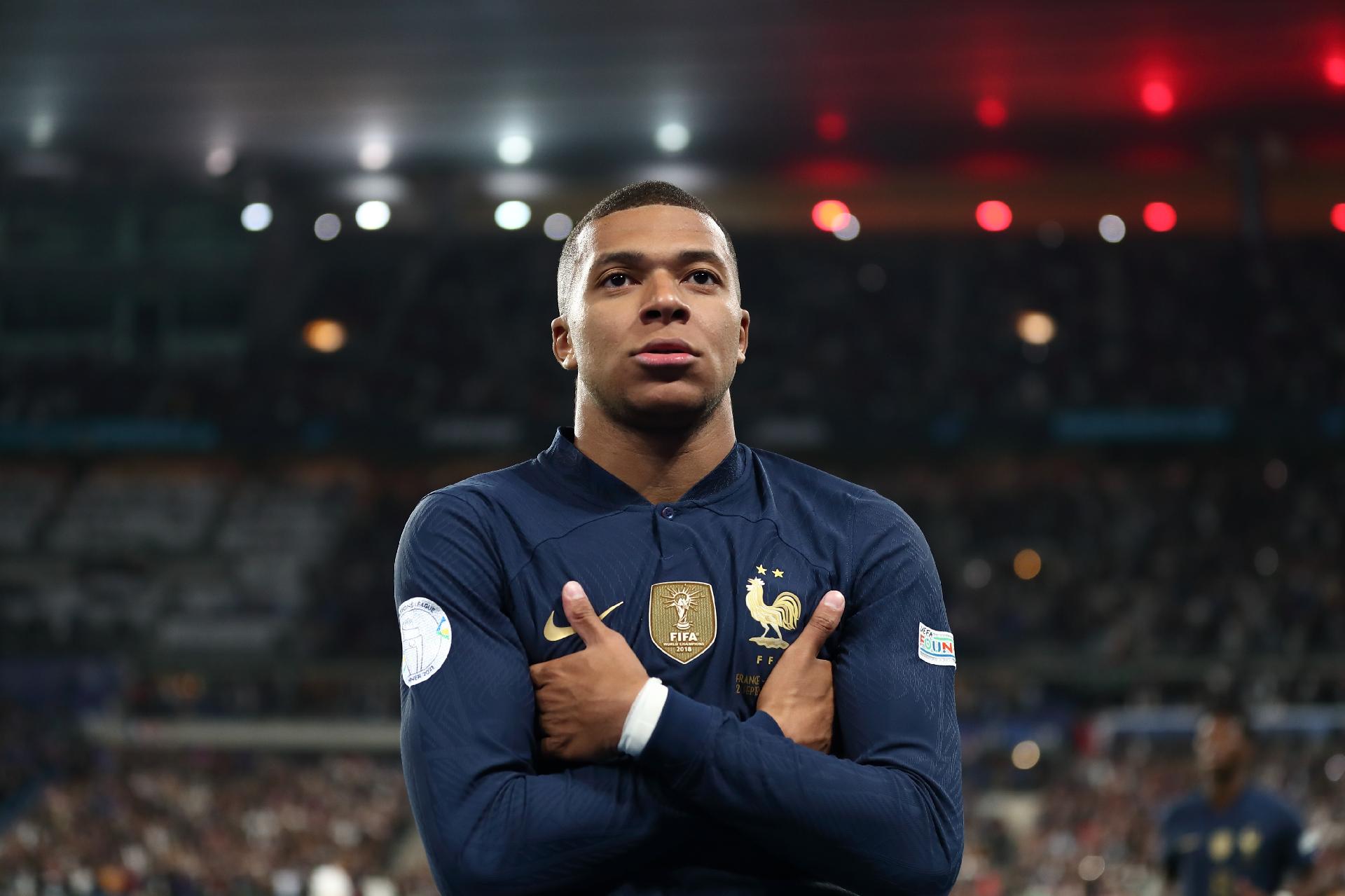 Futebol: PSG empatou desta vez com Kylian Mbappé