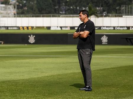 Desgastado, Corinthians vai para jogo contra a Chape sem treinar em campo