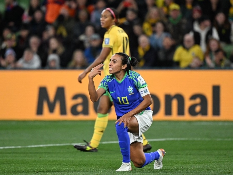 Caderno digital conta tudo sobre a derrota do Brasil na Copa do Mundo  Feminina