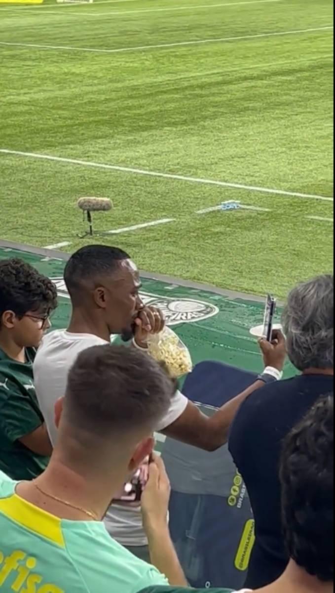 Pai, o Palmeiras tem mundial?