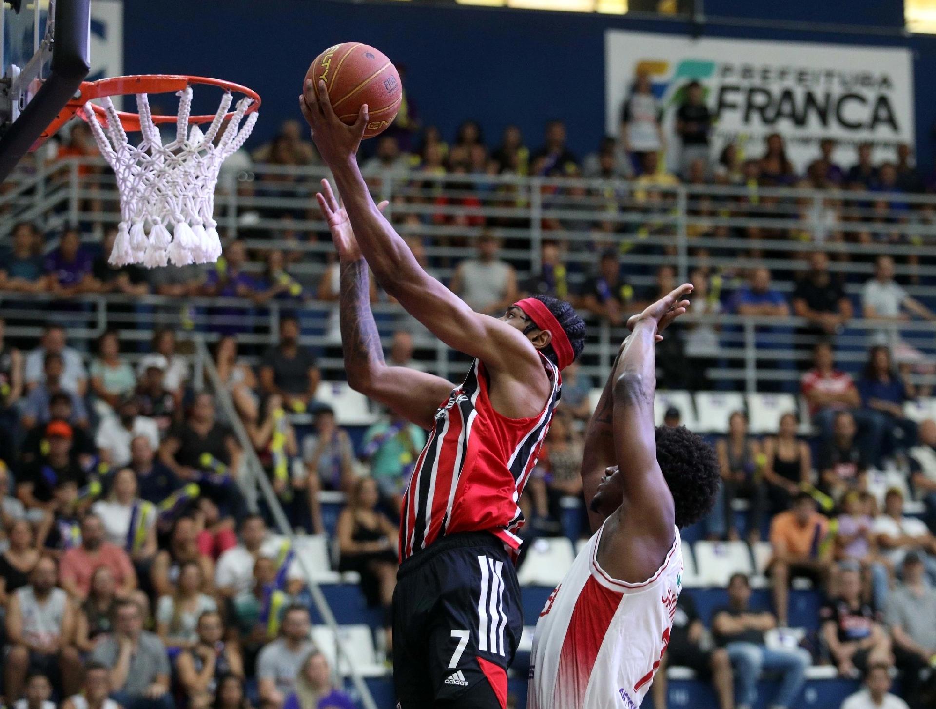 Em jogo emocionante, São Paulo vence o Franca e conquista o título do Campeonato  Paulista de Basquete - Lance!