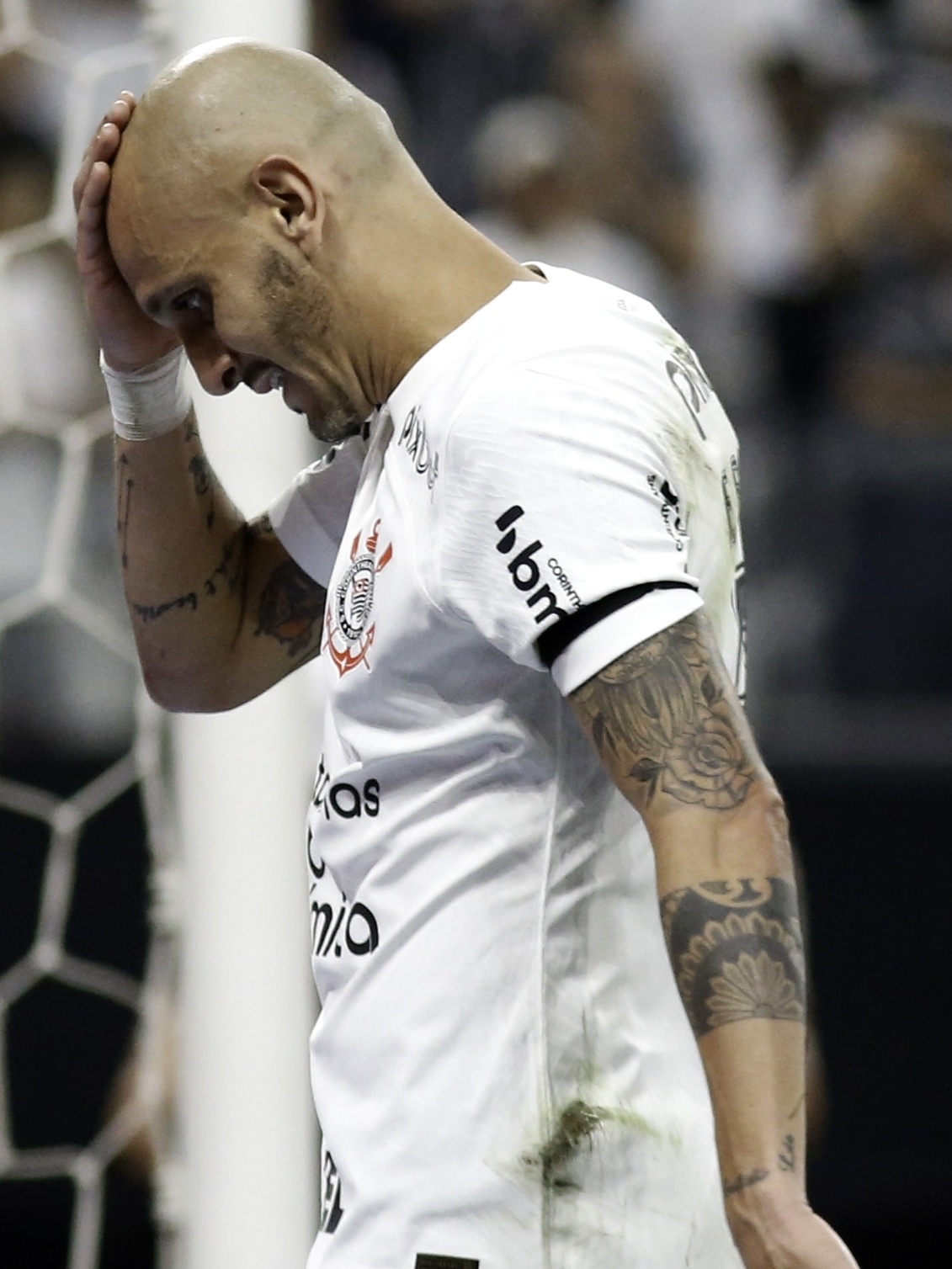 Corinthians: Fábio Santos diz que aposentadoria está '99% confirmado