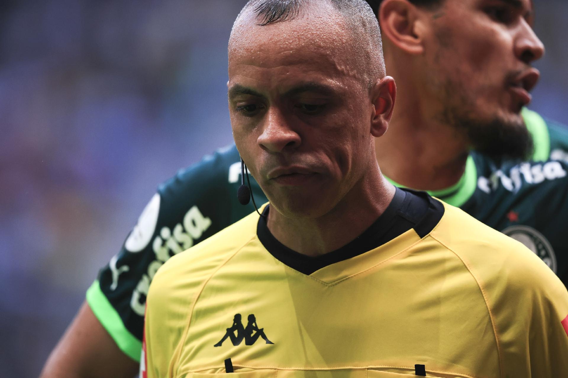 Ficou na roda, passaram vergonha, comentarista analisa atuação do  Palmeiras contra o Flamengo - Coluna do Fla