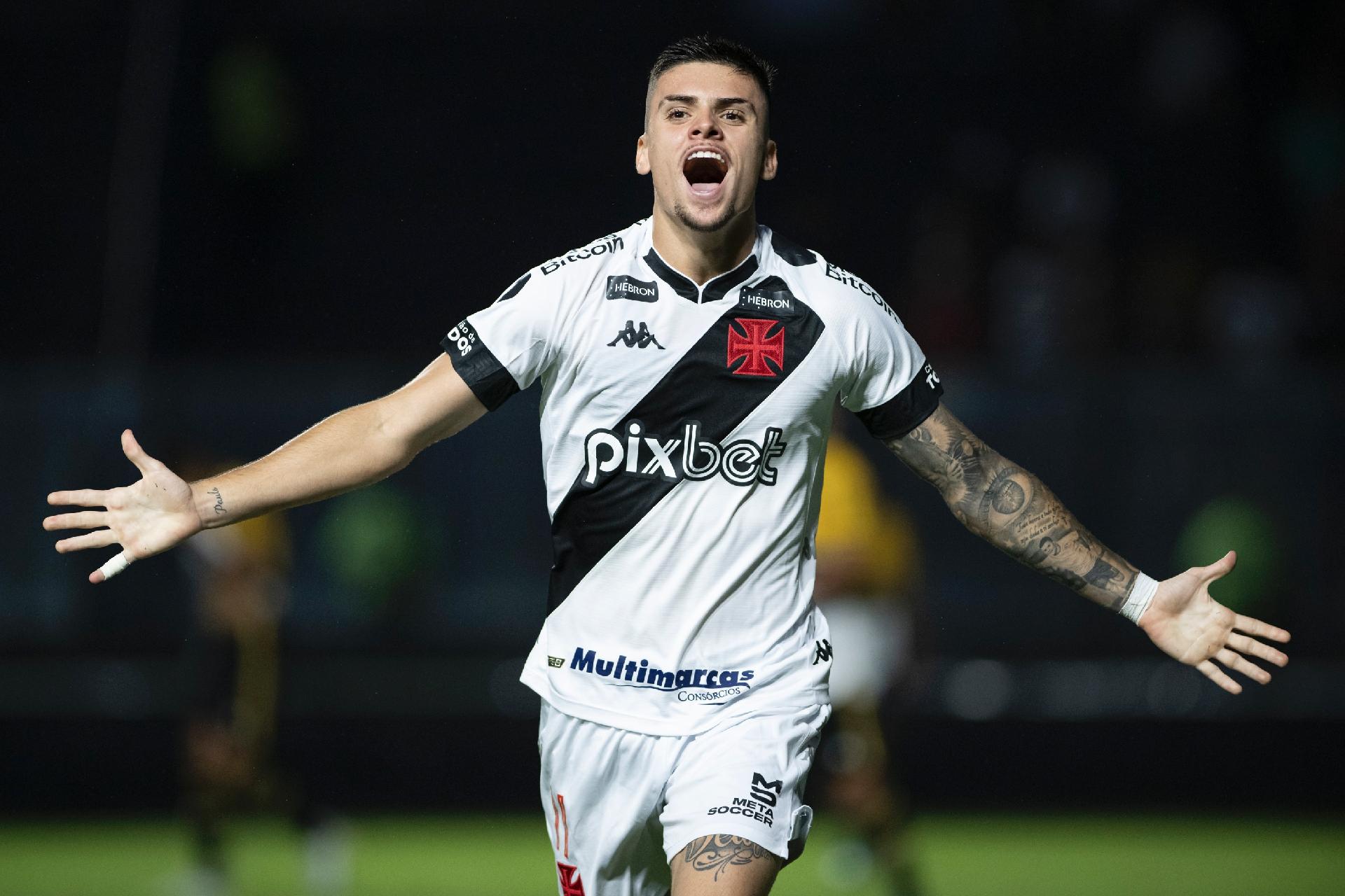 Vasco tem quase o triplo de pontos e o dobro de gols que início de 2021 -  12/02/2022 - UOL Esporte