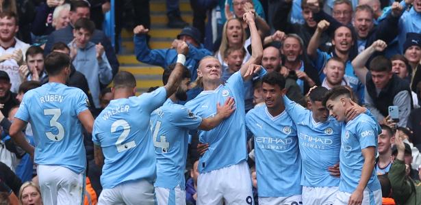 City vence Nottingham Forest e segue 100 no Campeonato Inglês