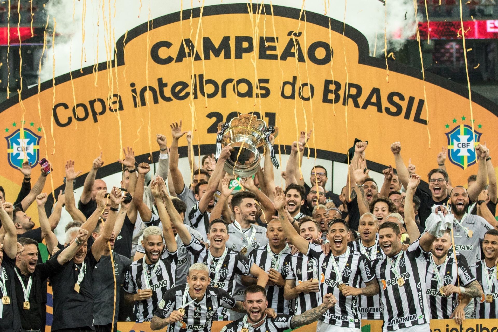 Imagem ilustrativa sobre CBF vende Copa do Brasil por mais de R$ 4 bi: Globo e Amazon garantem direitos