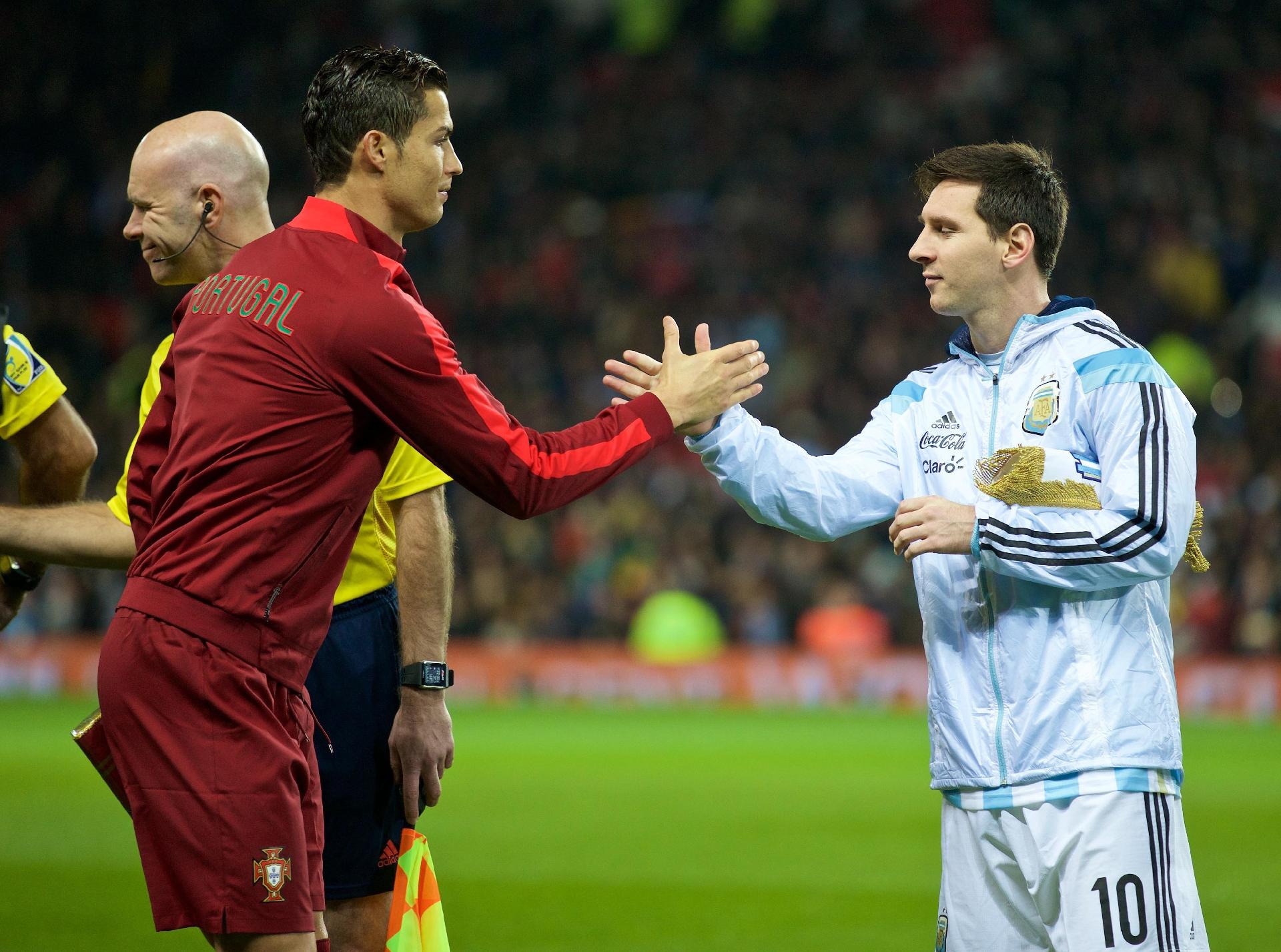 Endrick vai jogar contra Messi, mas admite: Sou mais fã do Cristiano  Ronaldo