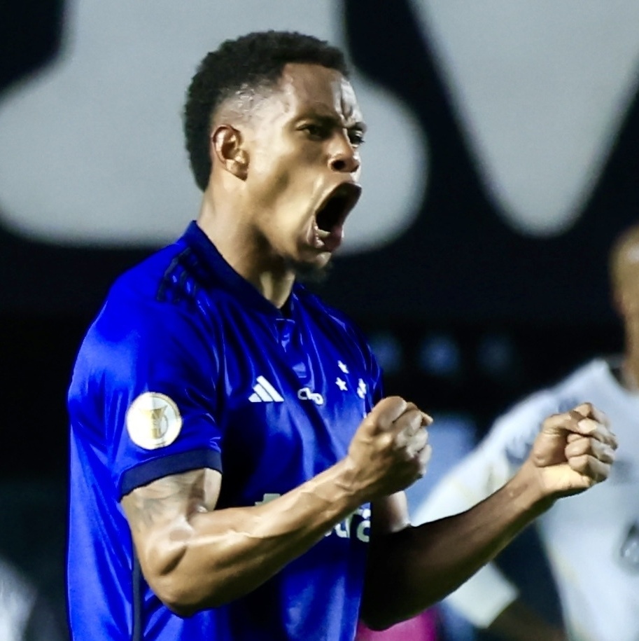 Cruzeiro vence o Santos na Vila e afunda ainda mais o rival no Z-4