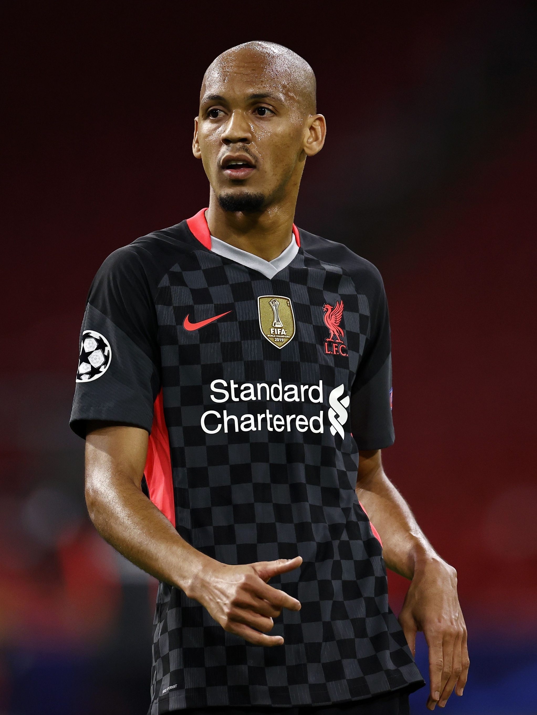 Fabinho assina com o Al-Ittihad, clube saudita de Benzema e Kanté