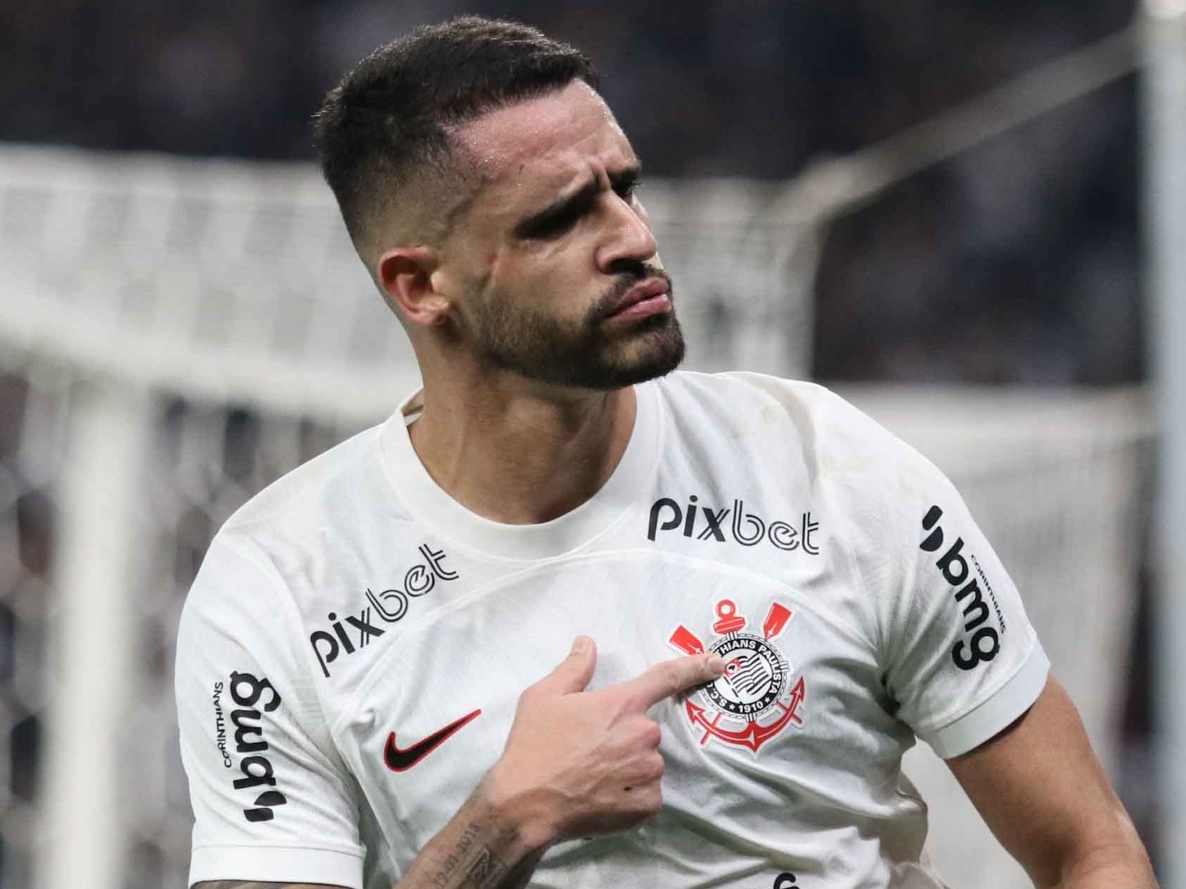 Renato Augusto é o único jogador do Corinthians na seleção do