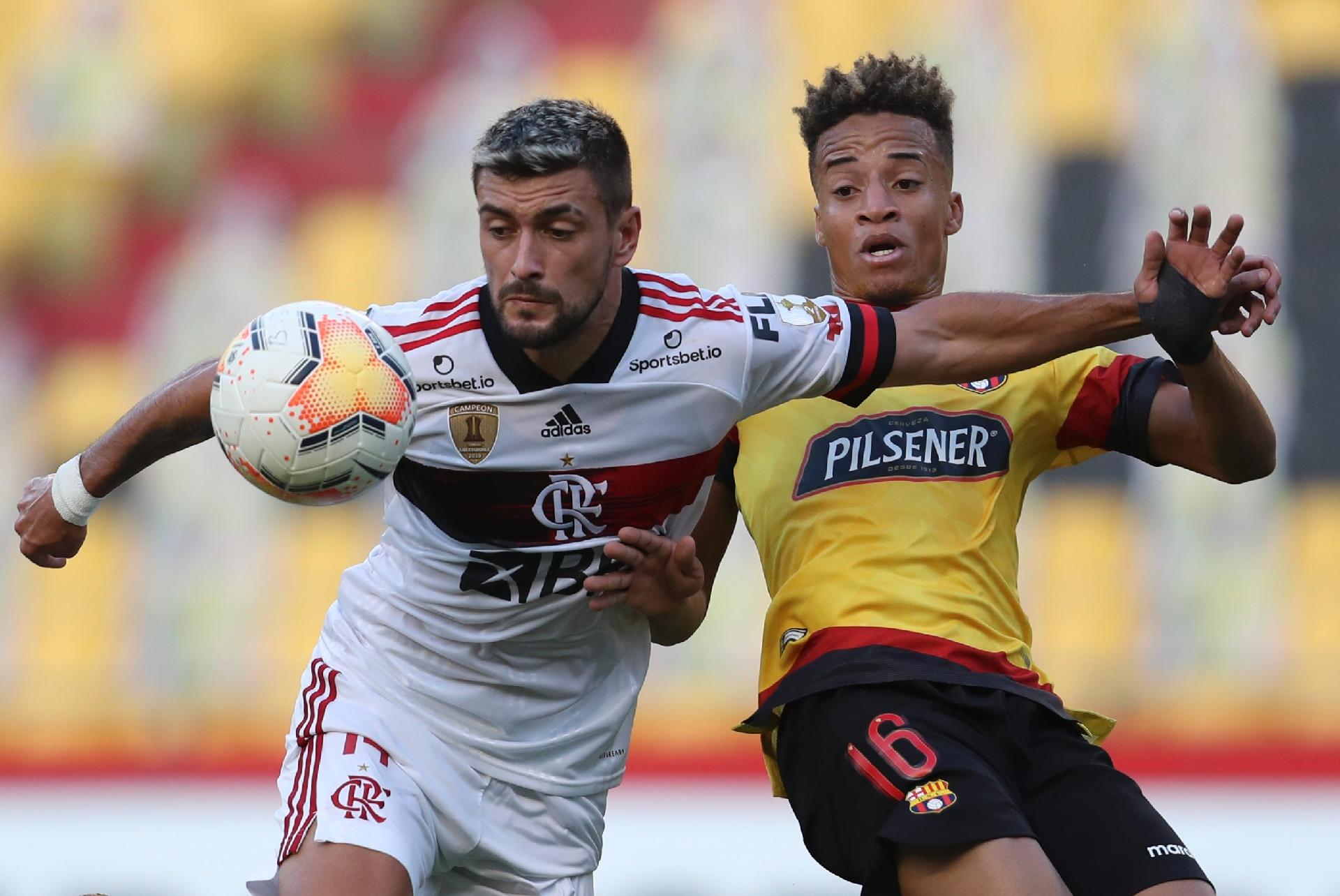 Ganhou a Libertadores e foi humilhado no Mengão, agora jogará num