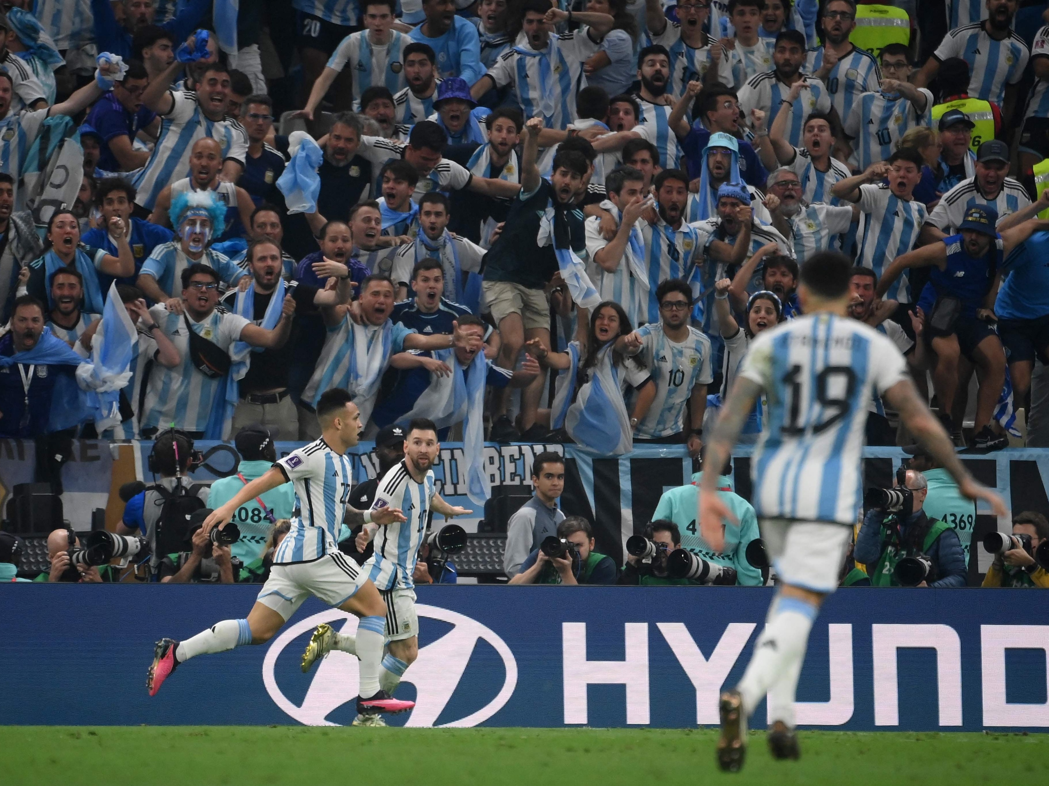 Argentina x Equador: onde assistir ao vivo o jogo hoje (07/09) pelas  eliminatórias da Copa do Mundo, Futebol