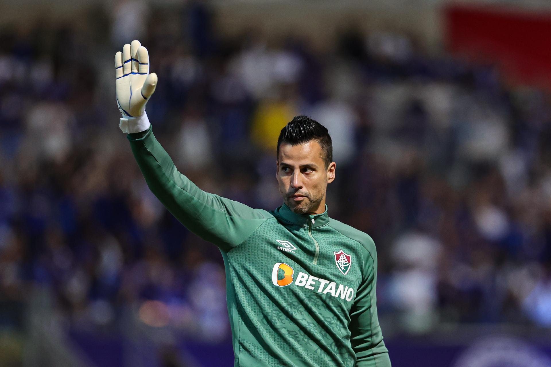 Eleito melhor goleiro da Copa do Brasil, Fábio, do Cruzeiro