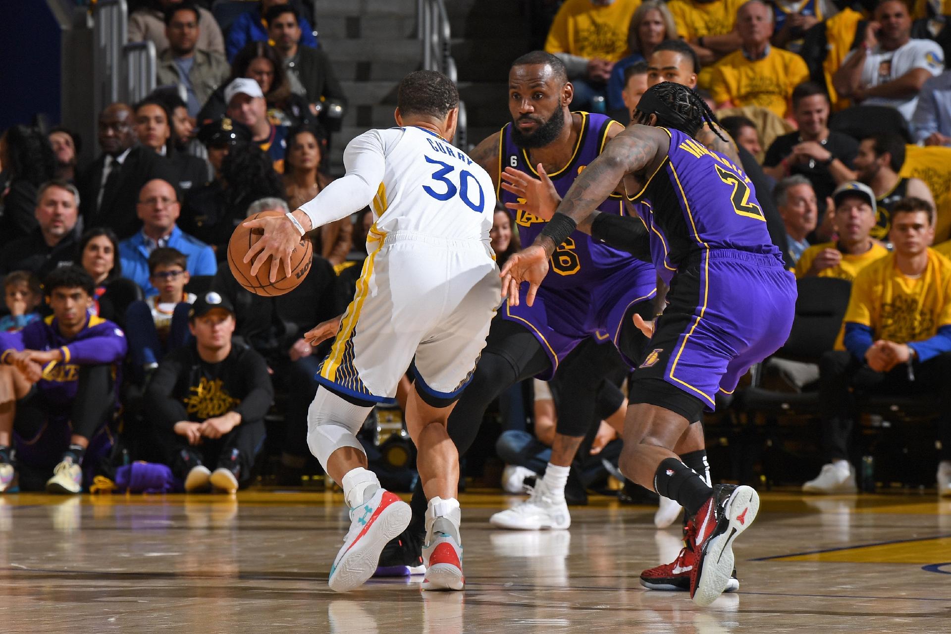 Lakers vão de mal a pior na NBA: quarta derrota em quatro jogos em 2022/23  - Basquetebol - SAPO Desporto