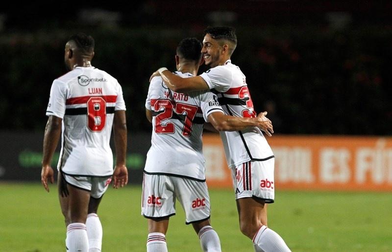 Sul-Americana: São Paulo vence Puerto Cabello e chega a 11 jogos de  invencibilidade