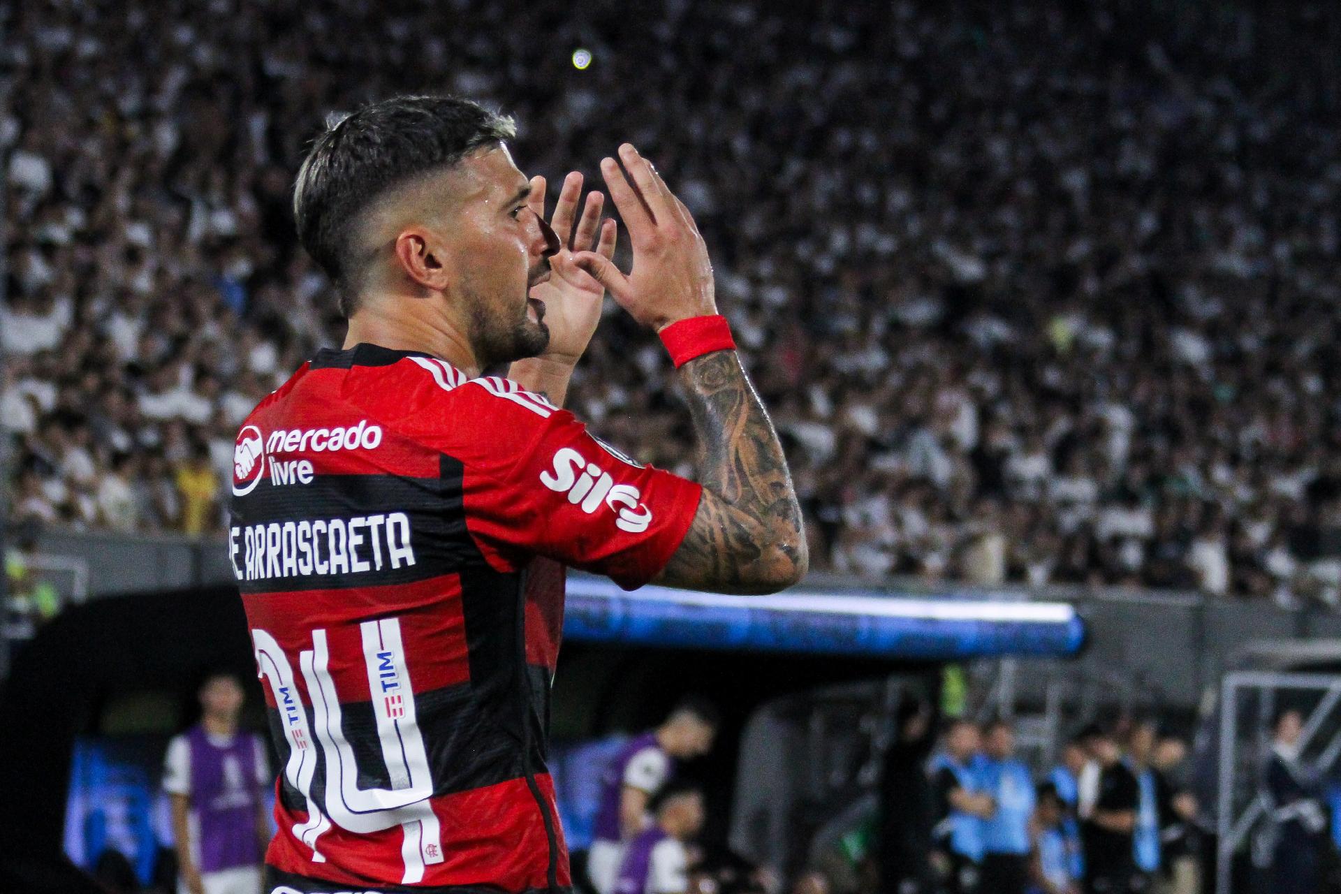 Flamengo é eliminado pelo Olimpia nas oitavas da Libertadores > No Ataque