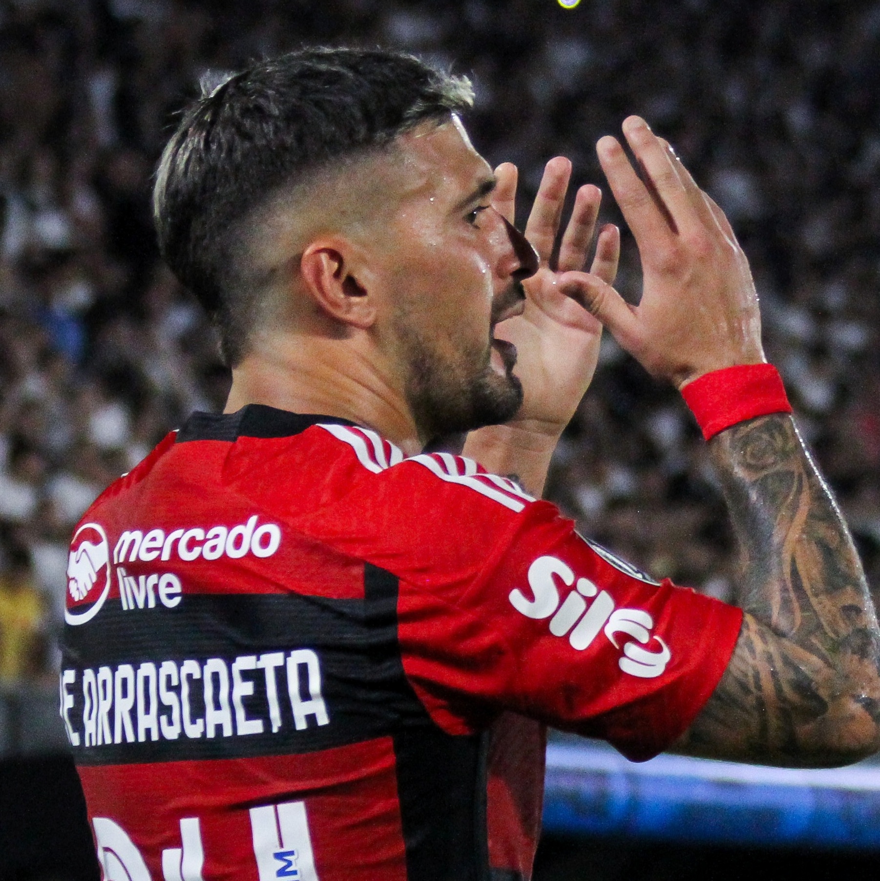Flamengo é eliminado pelo Olimpia nas oitavas da Libertadores > No Ataque