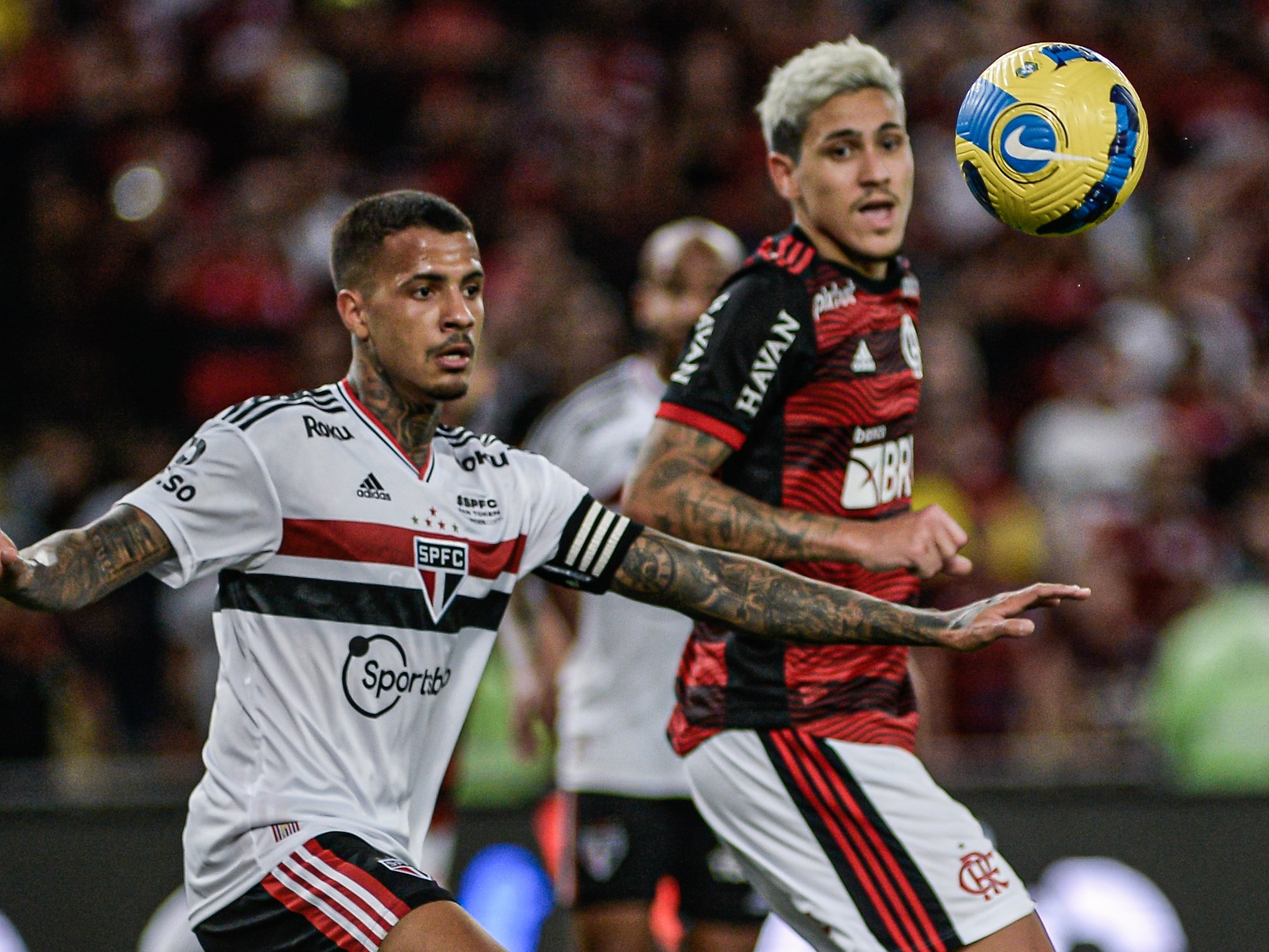 Flamengo e São Paulo escalados para duelo no Maracanã pelo Brasileiro