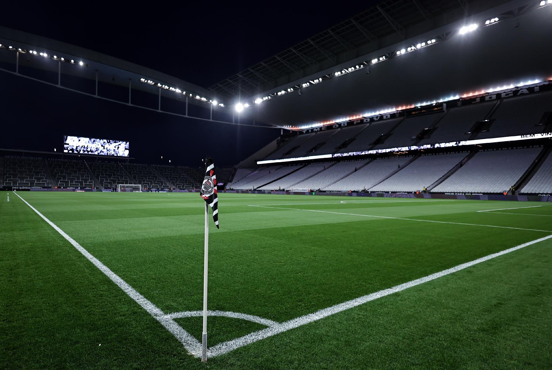 Há nove anos, Corinthians fazia seu primeiro jogo oficial na história da  Neo Química Arena