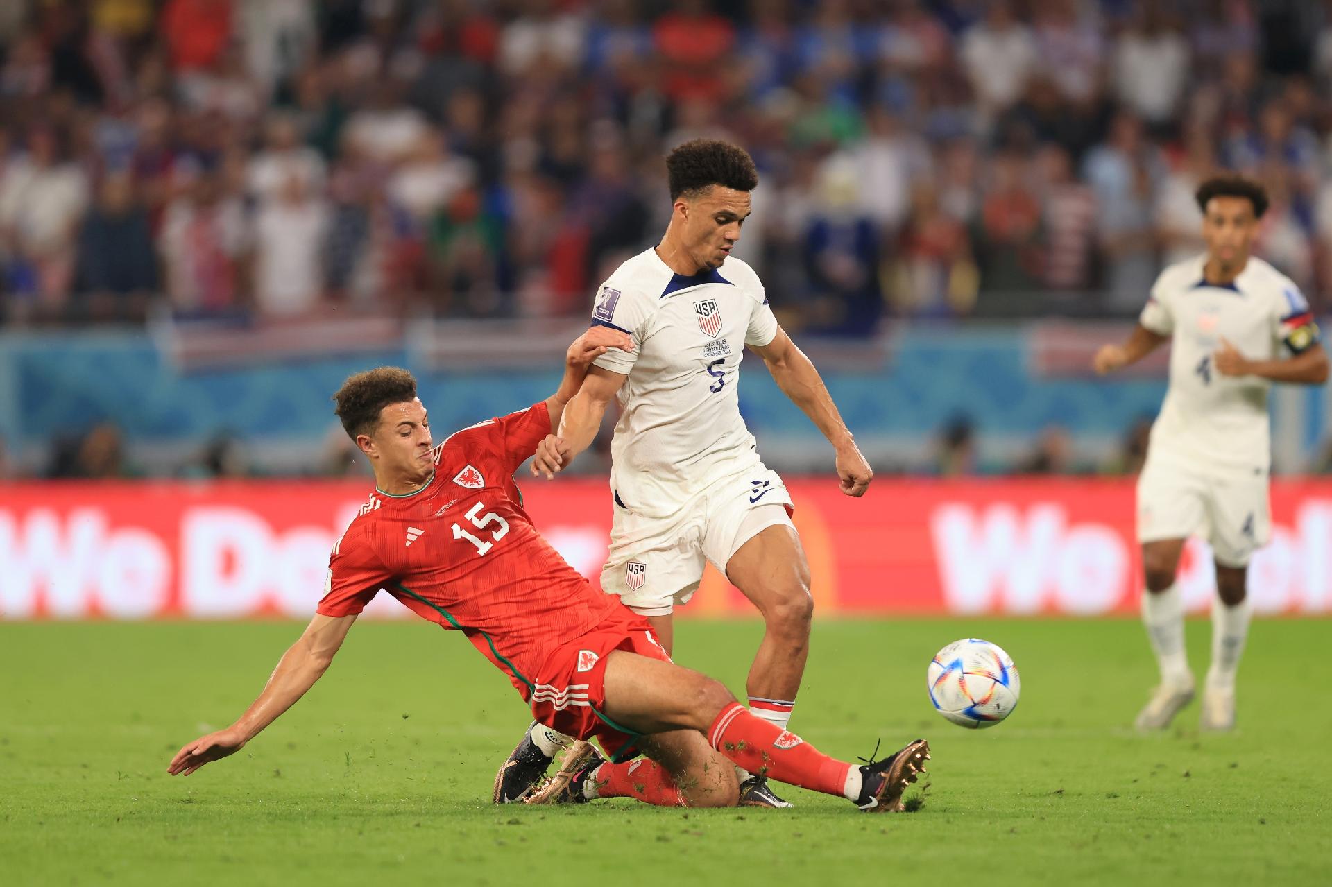 Timothy Weah, autor do gol dos EUA contra País de Gales, é filho de ex- melhor do mundo - Lance!