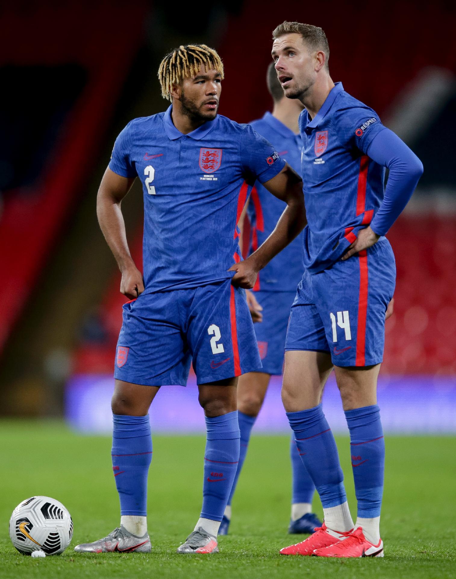 Lateral-direito inglês Reece James está fora da Copa do Mundo