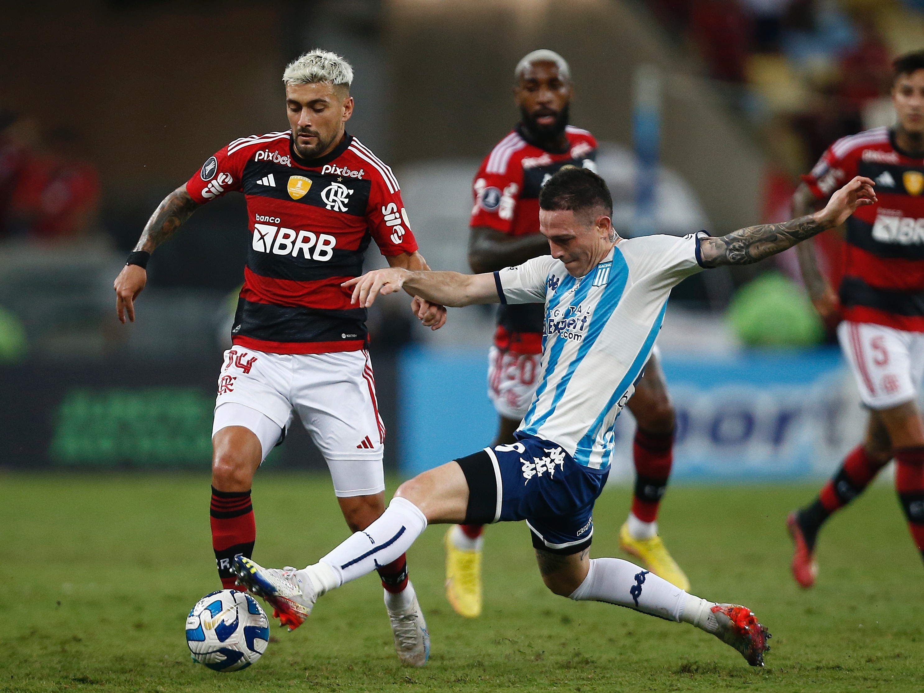 Camisa Titular Racing de Montevideo 2022