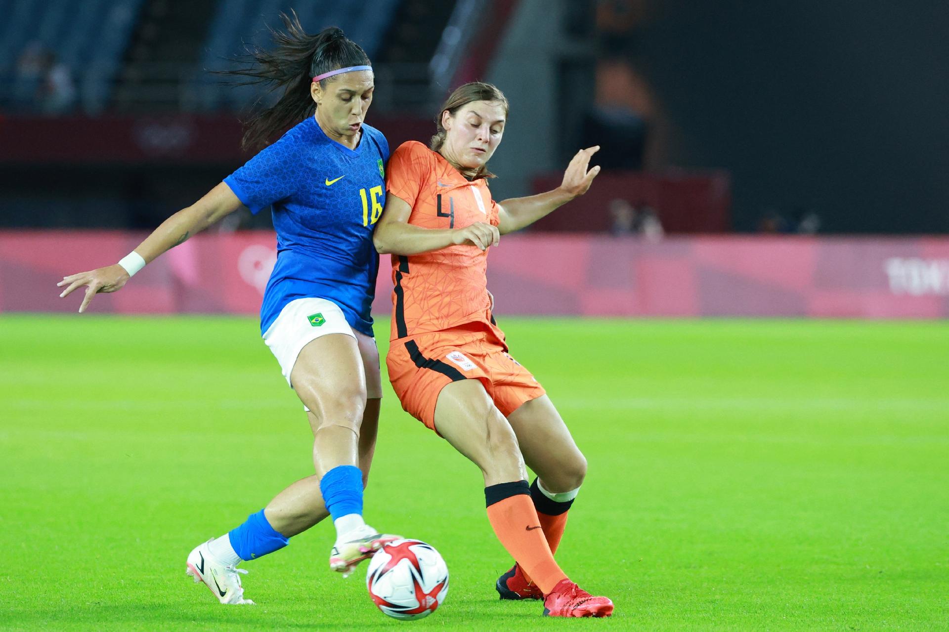 Futebol feminino: hoje é dia de fazer história - 24/09/2022 - UOL Esporte