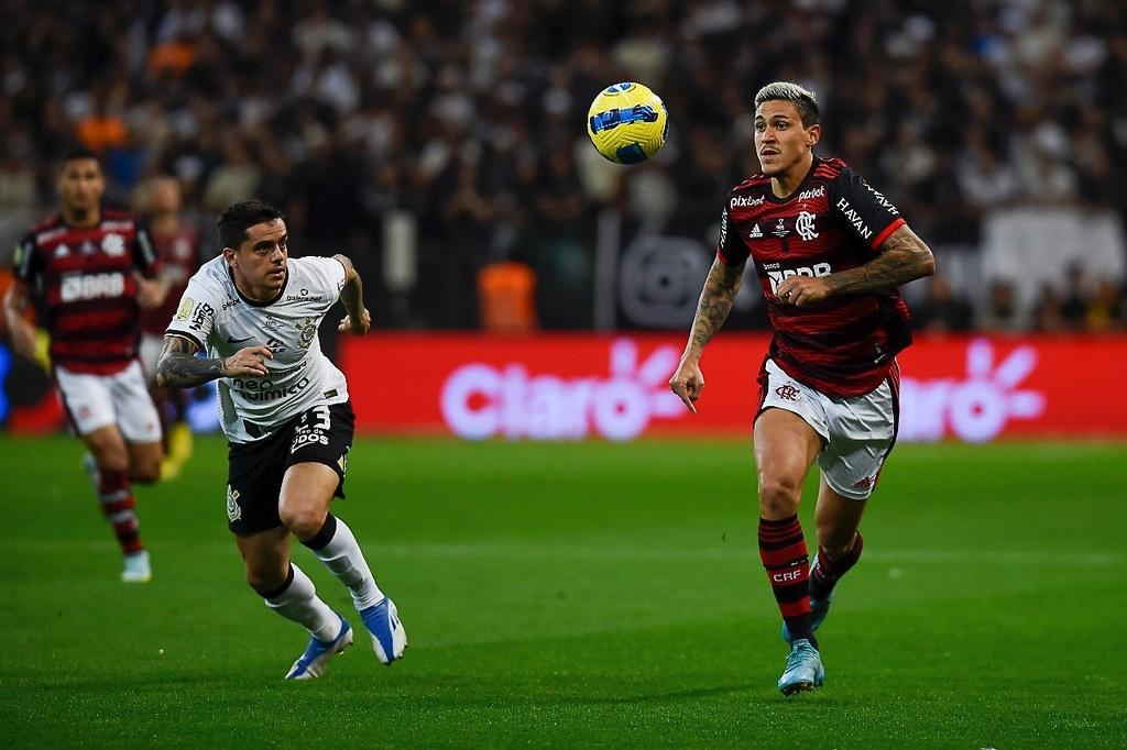 Globo define equipe de transmissão para final da Copa do Brasil entre  Flamengo e São Paulo; veja quem vai narrar - Lance!