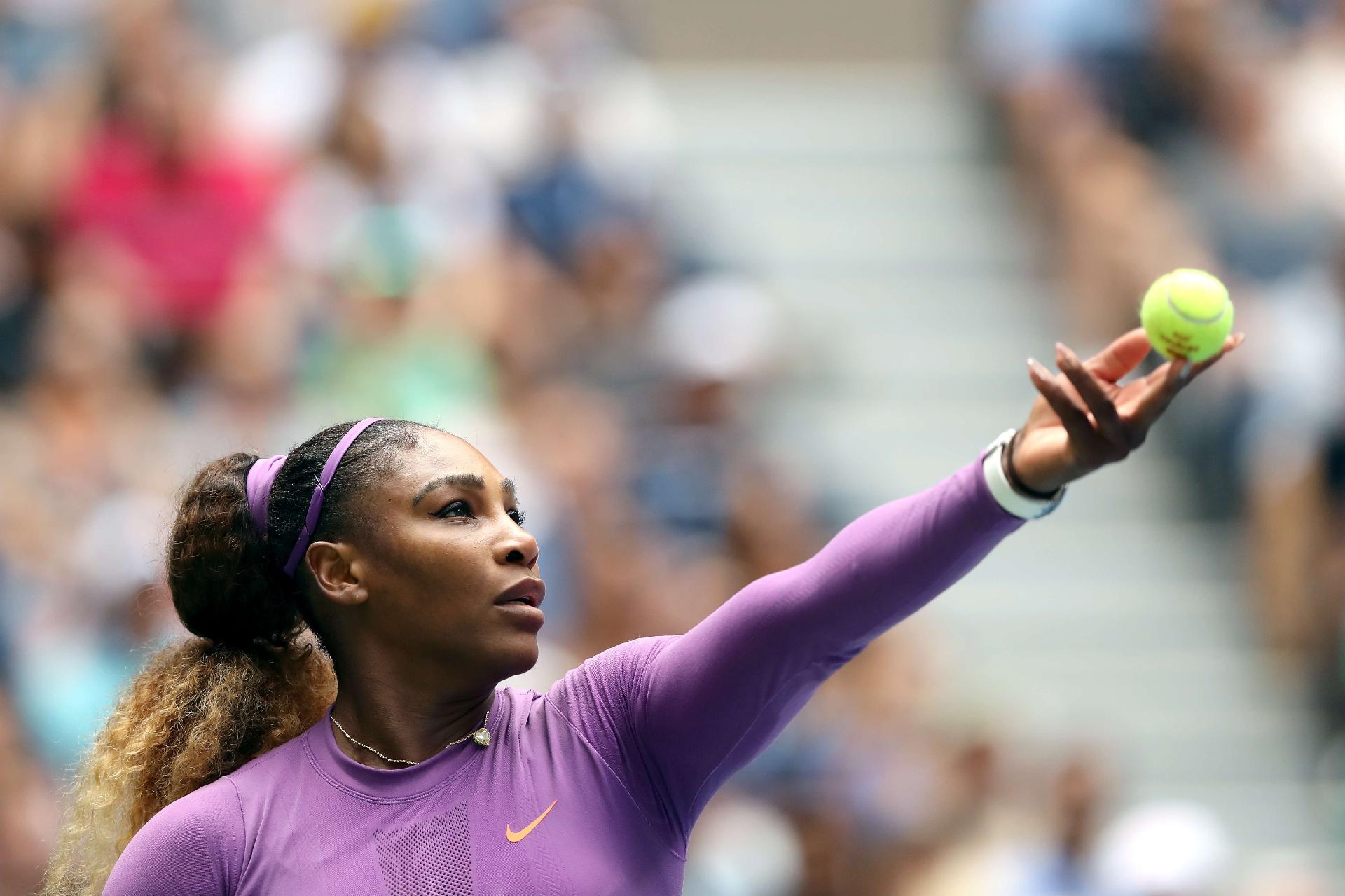 Serena Williams chega ao Brasil para evento de gigante do setor financeiro