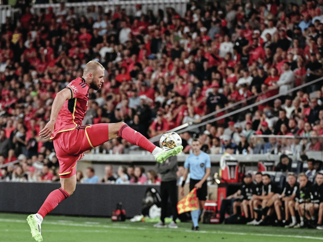 Site divulga lista de jogadores em final de contrato na MLS; cinco são  brasileiros