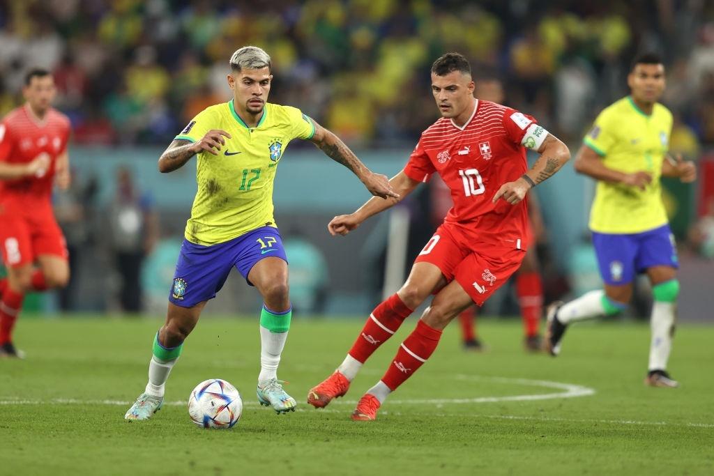 Igor Gomes of Atletico Mineiro controls the ball during a match News  Photo - Getty Images