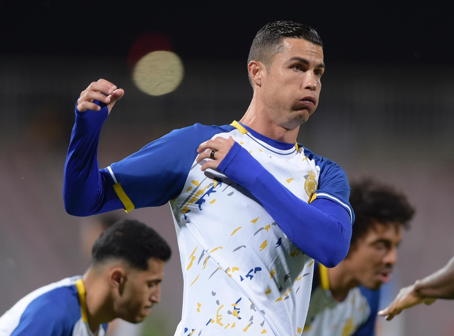 OLHA O QUE O CRISTIANO RONALDO ESTÁ FAZENDO NO AL NASSR! 