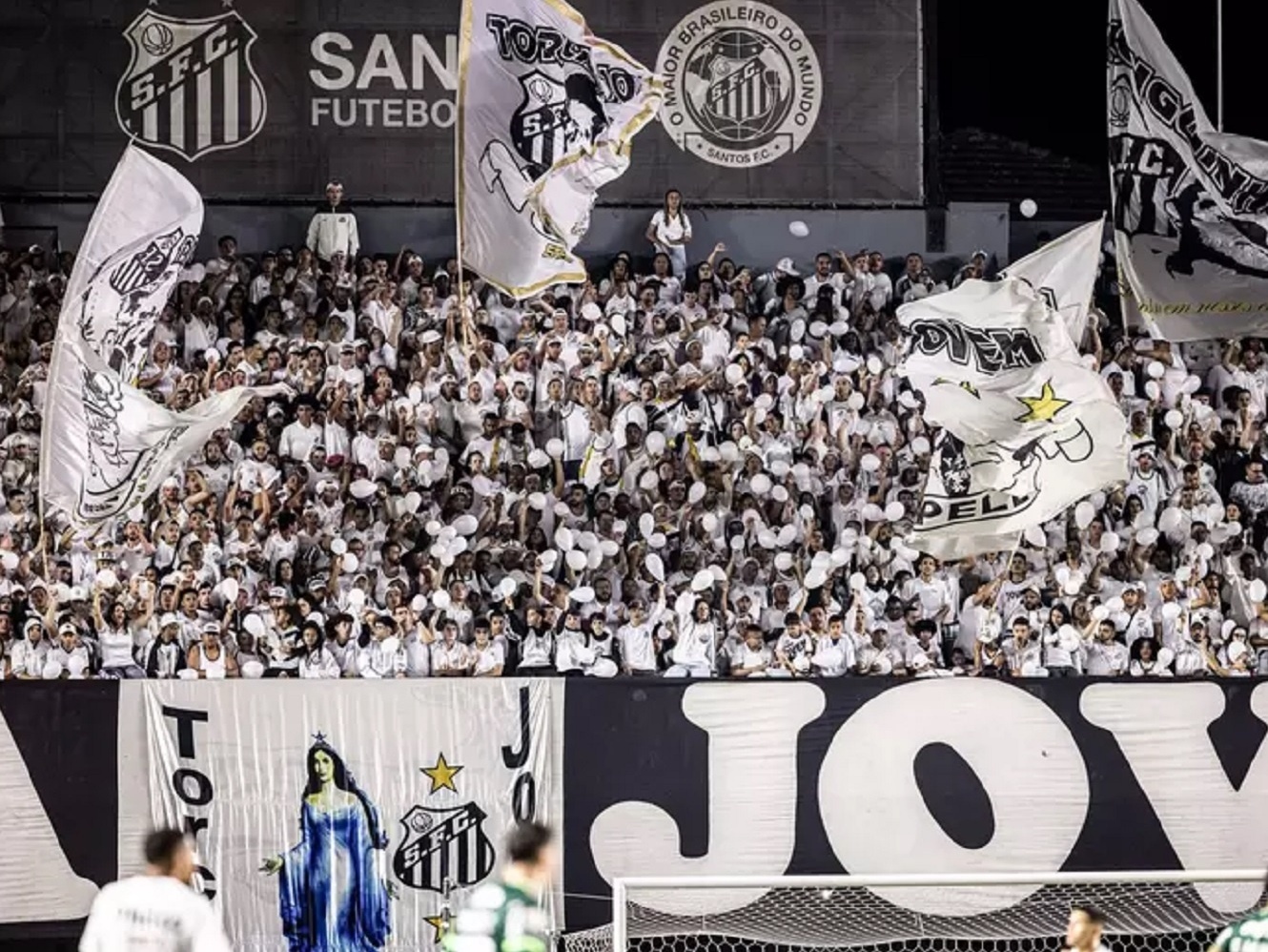 Clima de jogo: Santos faz treino aberto e torcida lota Vila BelmiroJogada  10