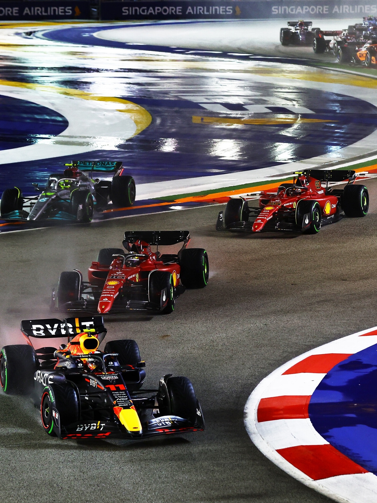 F1: as imagens dos primeiros treinos para o GP de Singapura