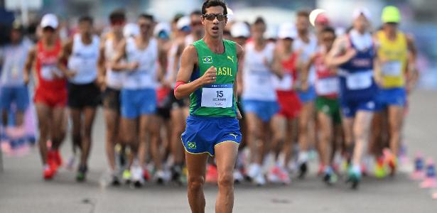 Marcha atlética Caio Bonfim é prata nos Jogos Olímpicos de Paris