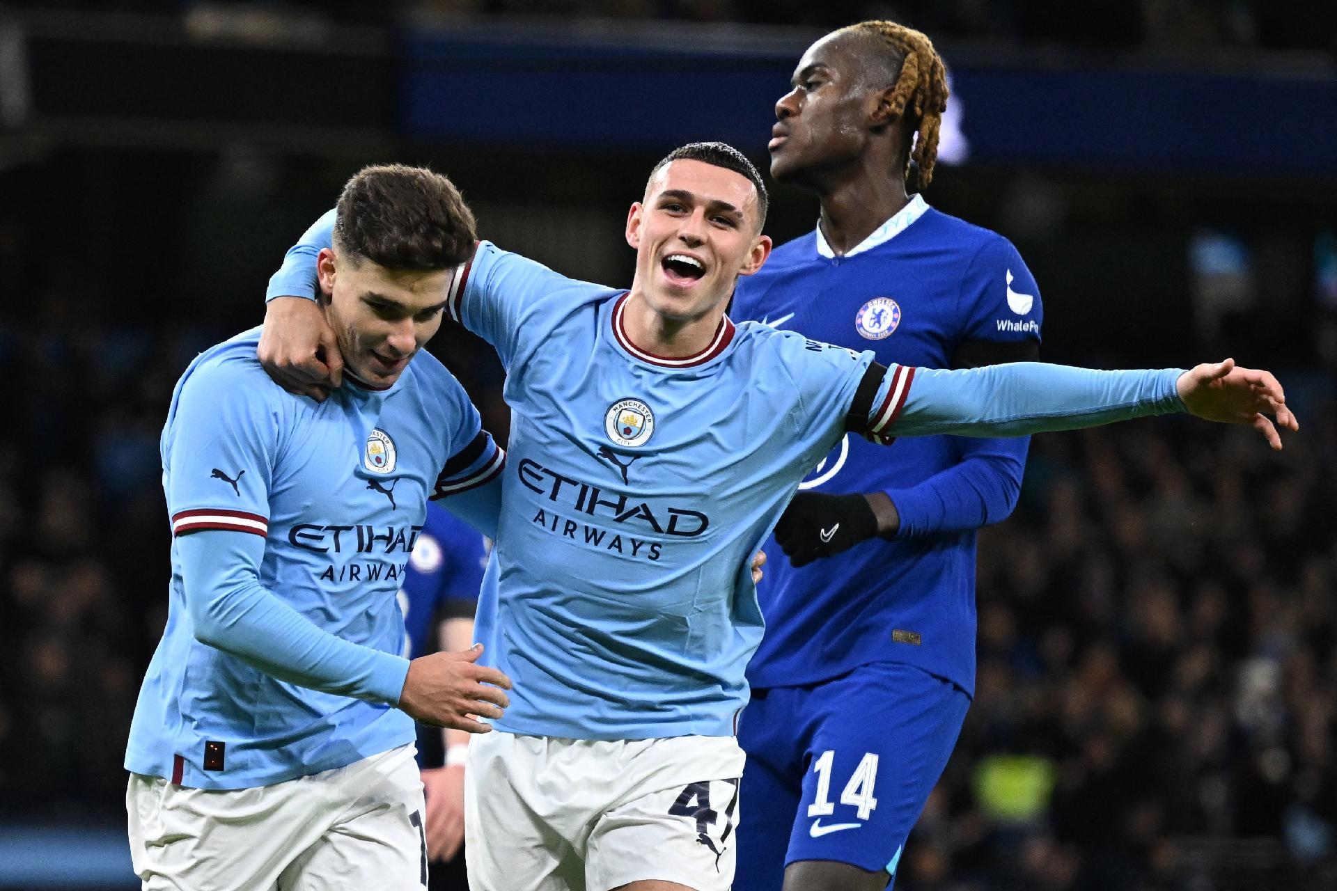 Campeão com antecedência, City vence o Chelsea com time reserva