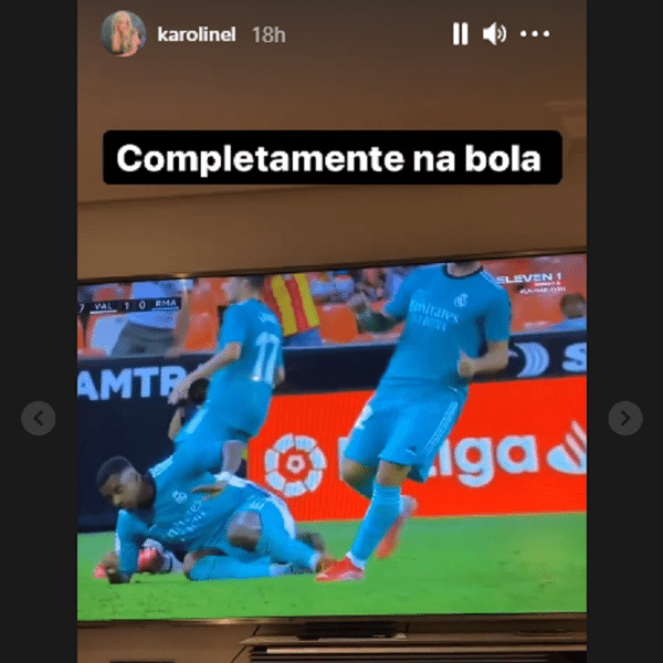 Karoline Lima namorada de Militão comenta lances de jogo do Real