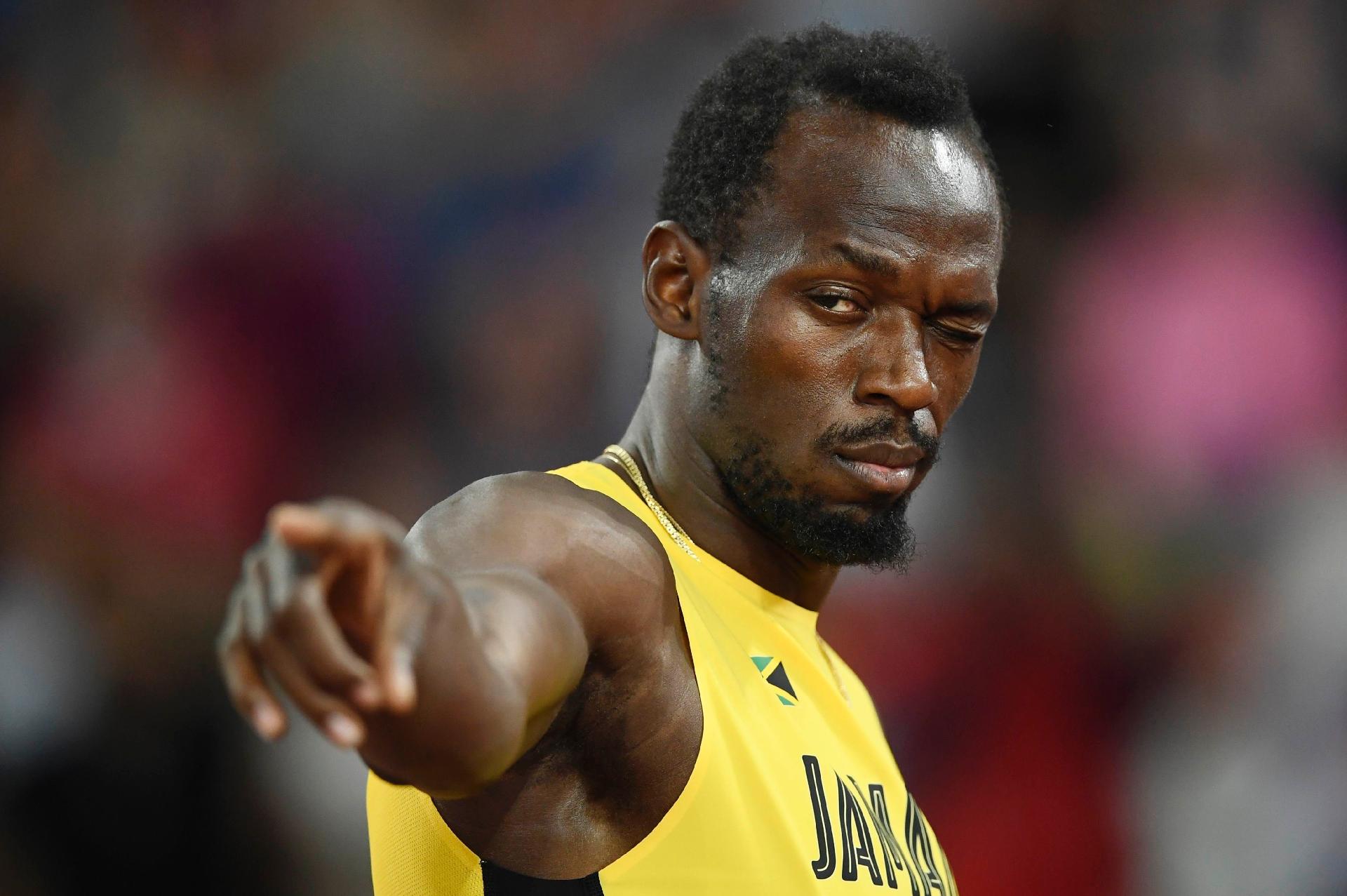 Bolt sente lesão cai e não completa sua última prova UOL Esporte Bolt sente lesão cai e não completa sua última prova UOL Esporte