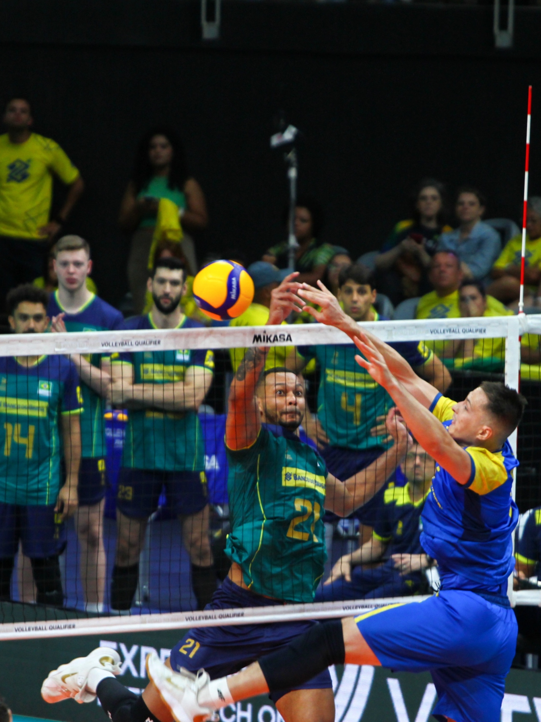Pré-Olímpico de vôlei masculino: Brasil 3 x 1 Cuba