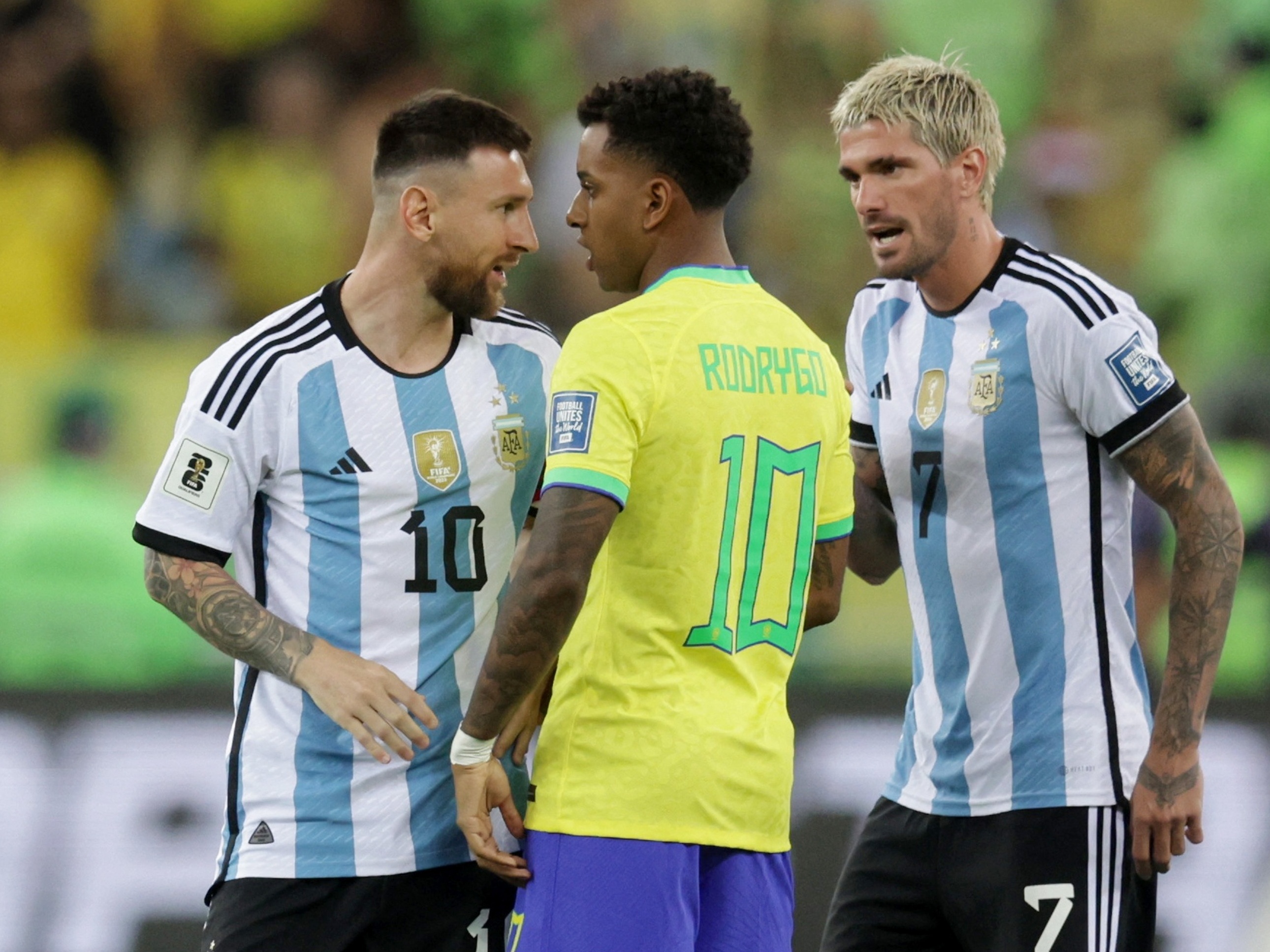 Messi: «A FIFA não pode pôr um árbitro assim para jogos deste