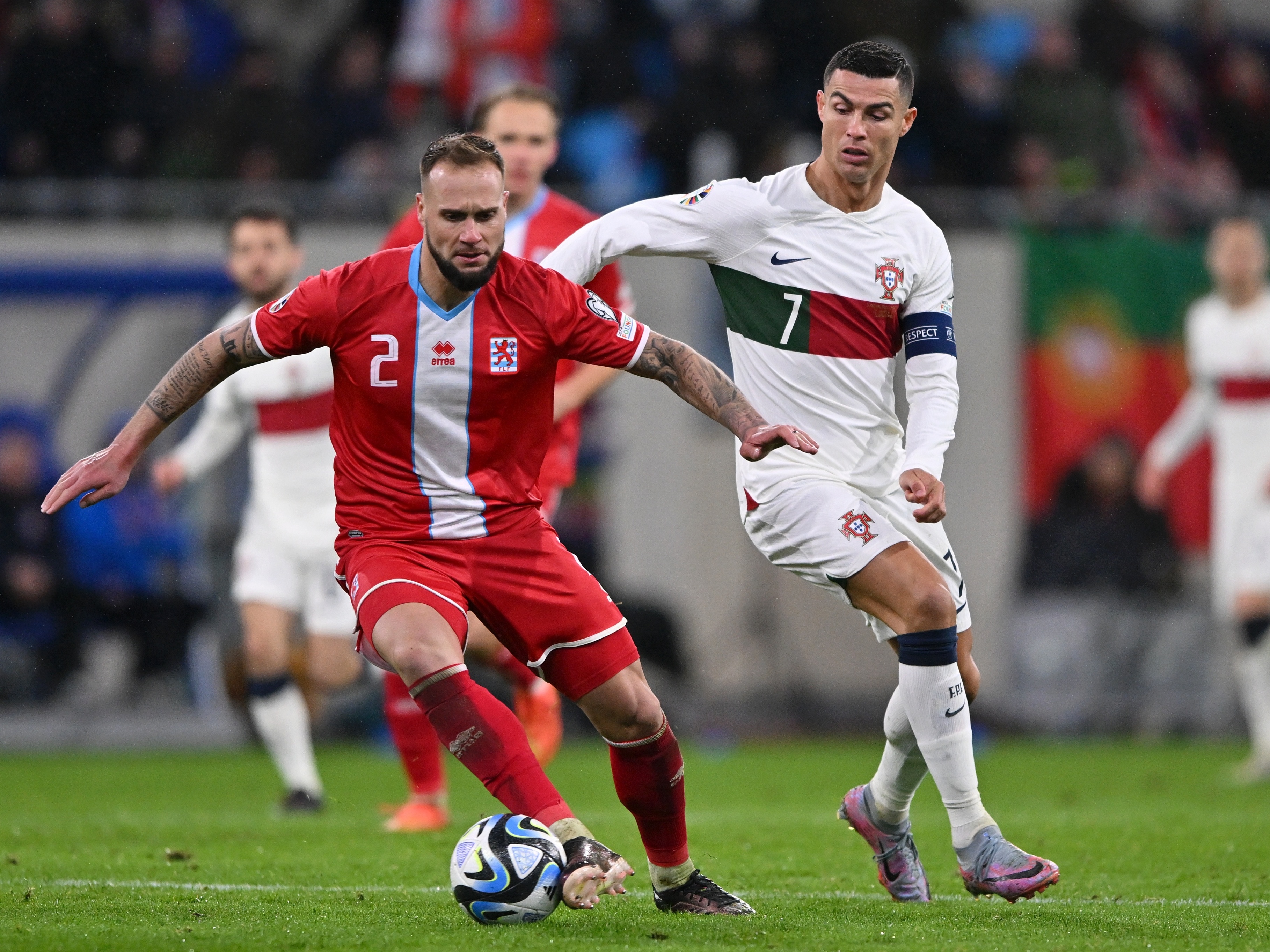 LUXEMBURGO X PORTUGAL, COM IMAGENS