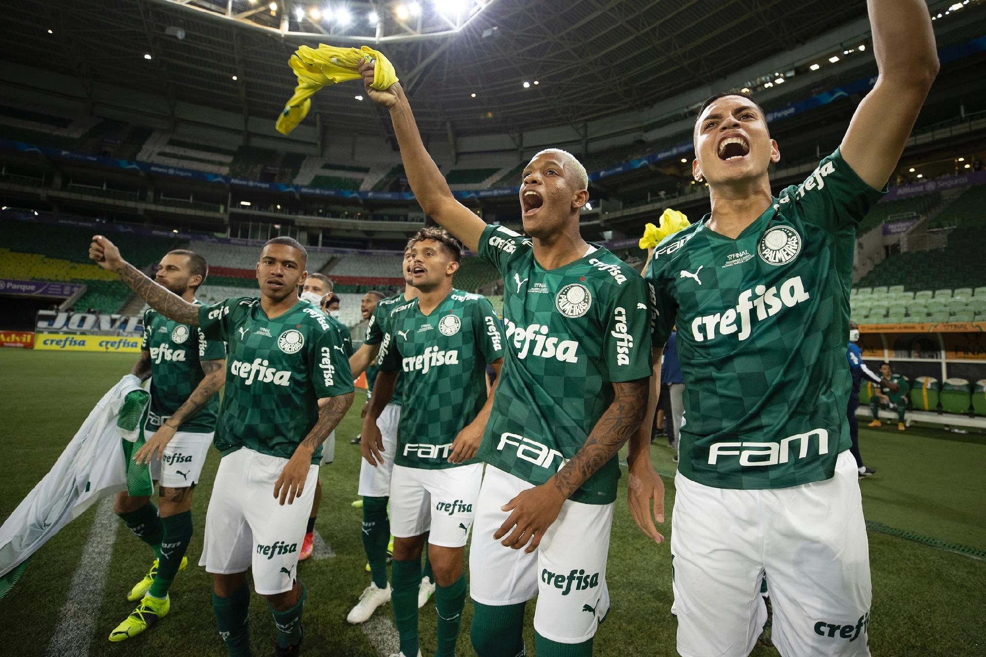 Palmeiras é 3º clube brasileiro a jogar todos os jogos de uma temporada -  02/02/2021 - UOL Esporte