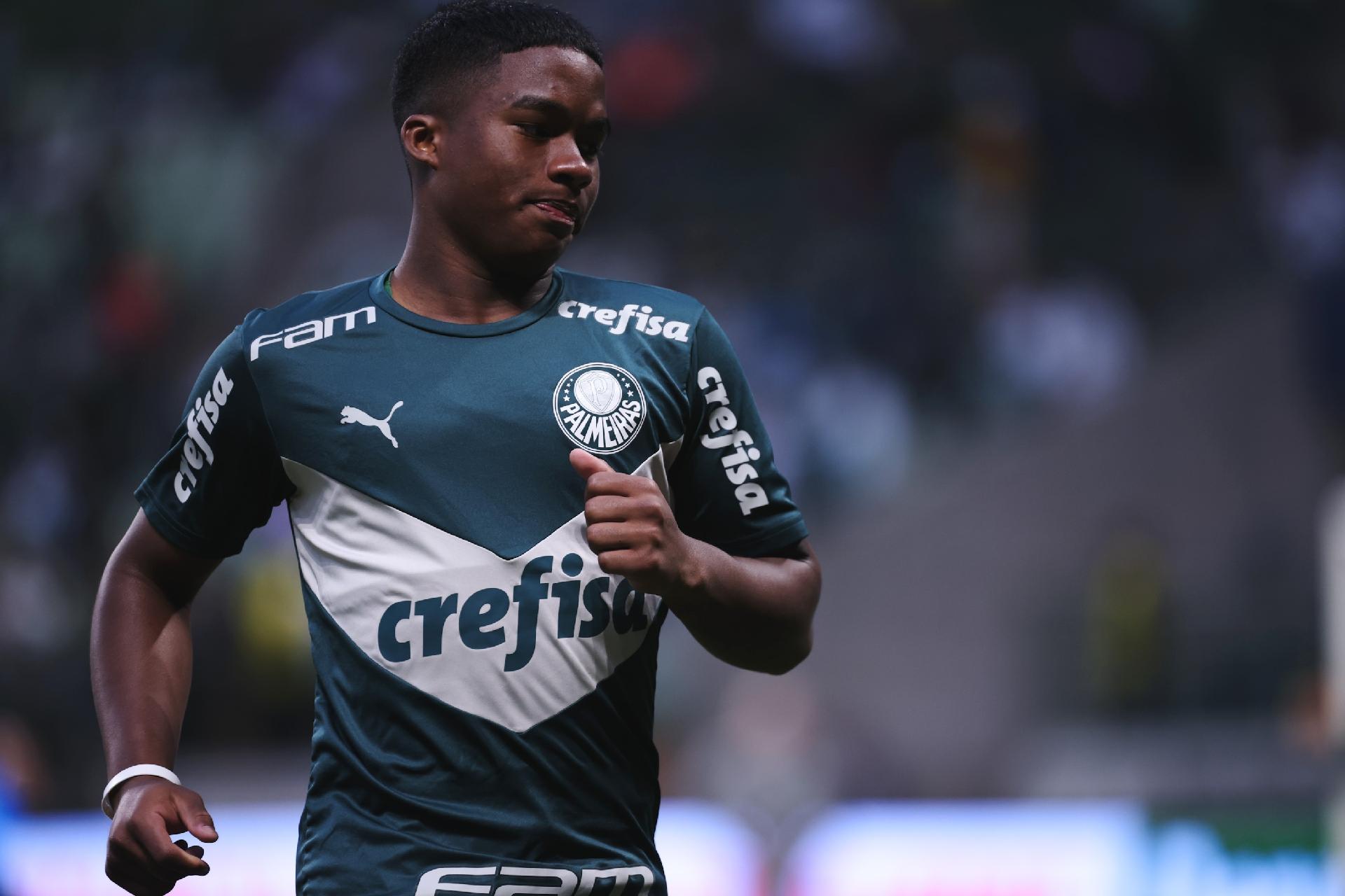 Atacante se despede de clube colombiano rumo ao Palmeiras; veja